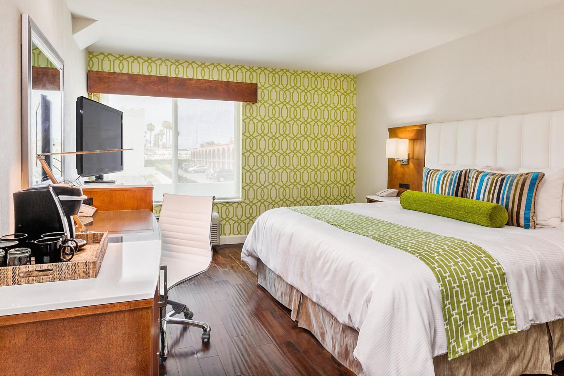 Hotel Indigo Anaheim by IHG photo 44