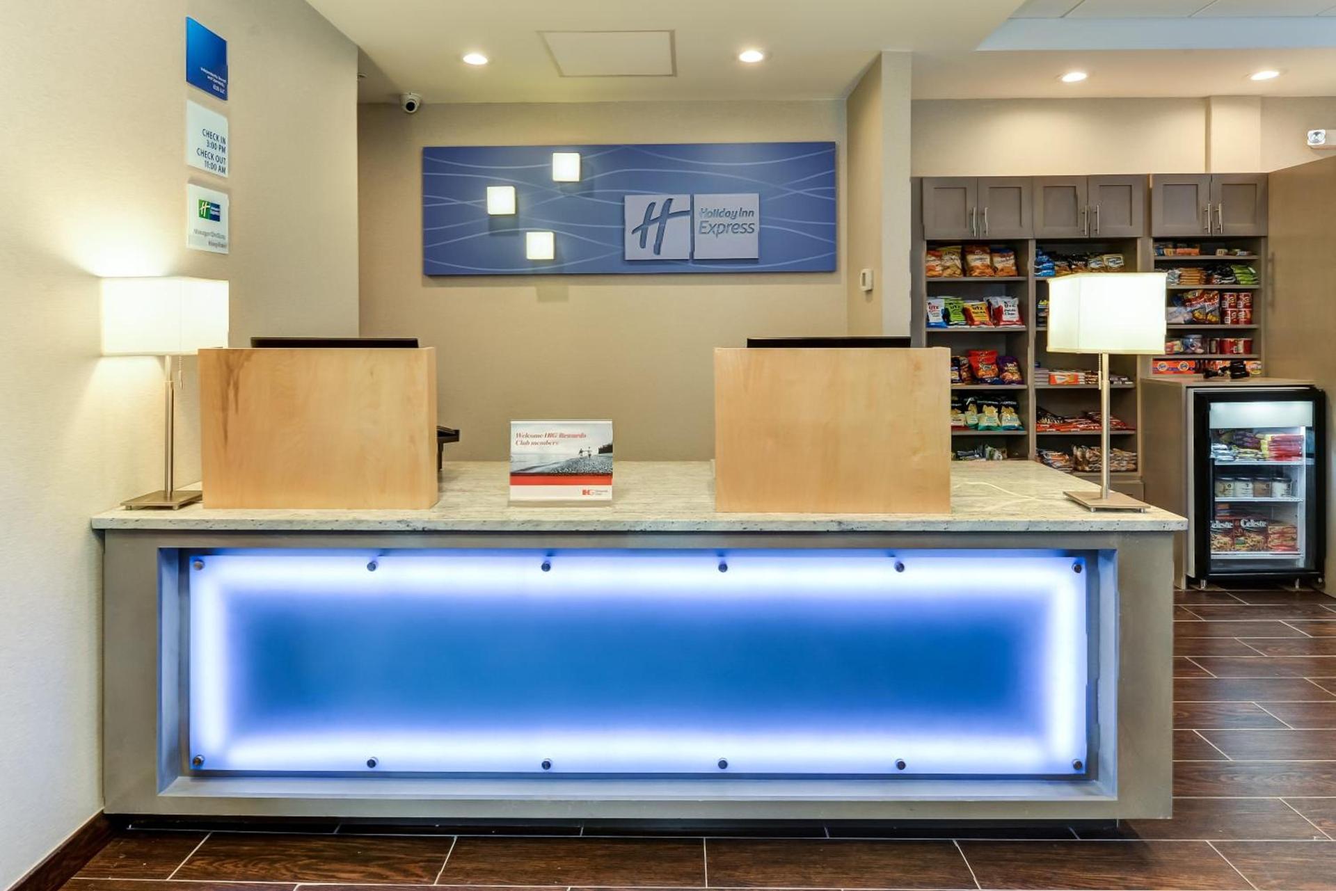 Holiday Inn Express Washington DC Silver Spring by IHG photo 16