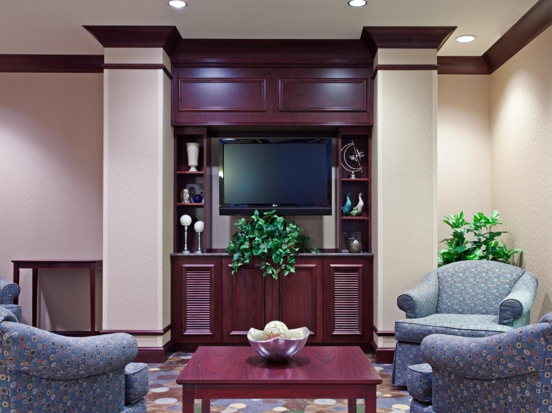 Holiday Inn Express & Suites Chicago West-O'Hare Arpt Area by IHG photo 14