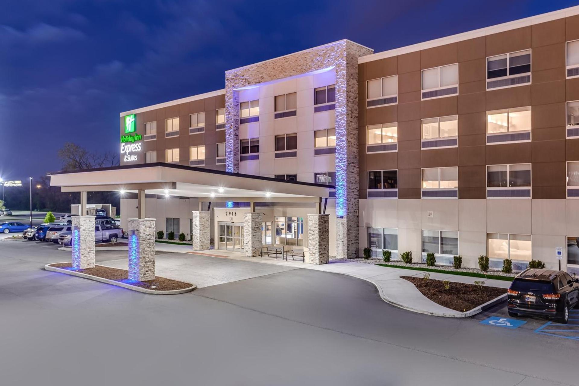 Holiday Inn Express & Suites Hammond by IHG photo 44