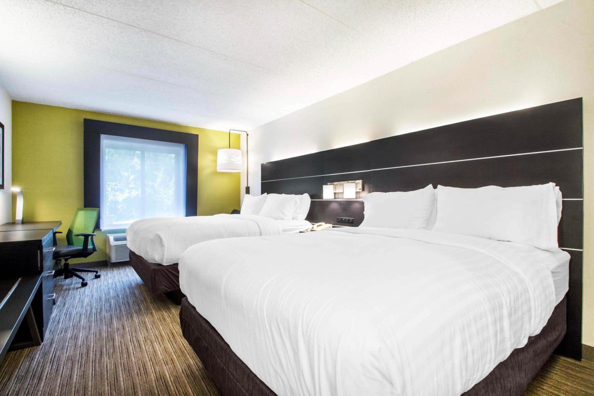 Holiday Inn Express & Suites - Albany Airport - Wolf Road by IHG photo 27