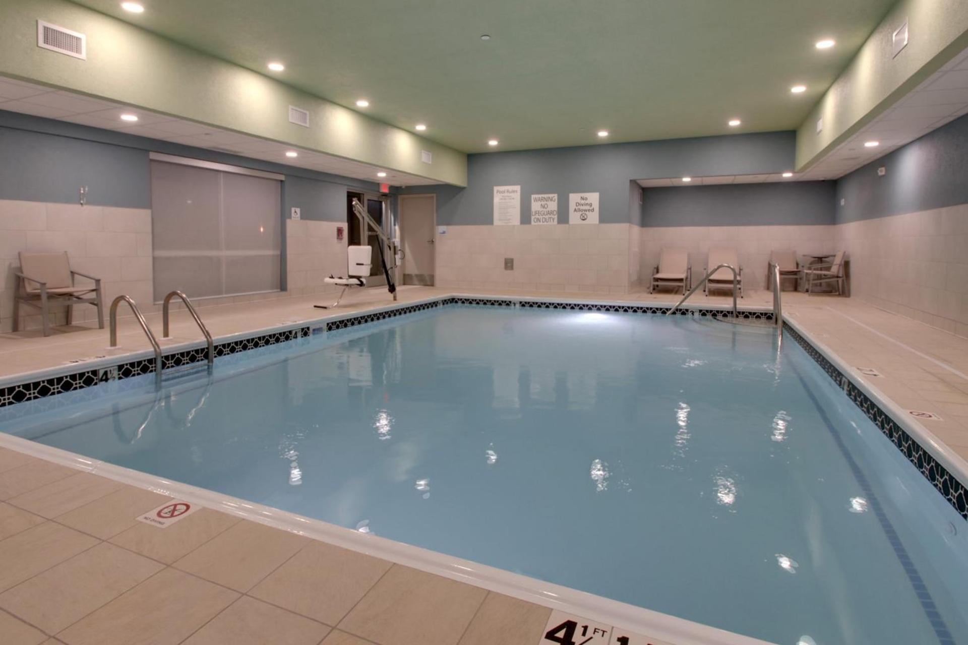 Holiday Inn Express & Suites - Mount Vernon by IHG photo 27