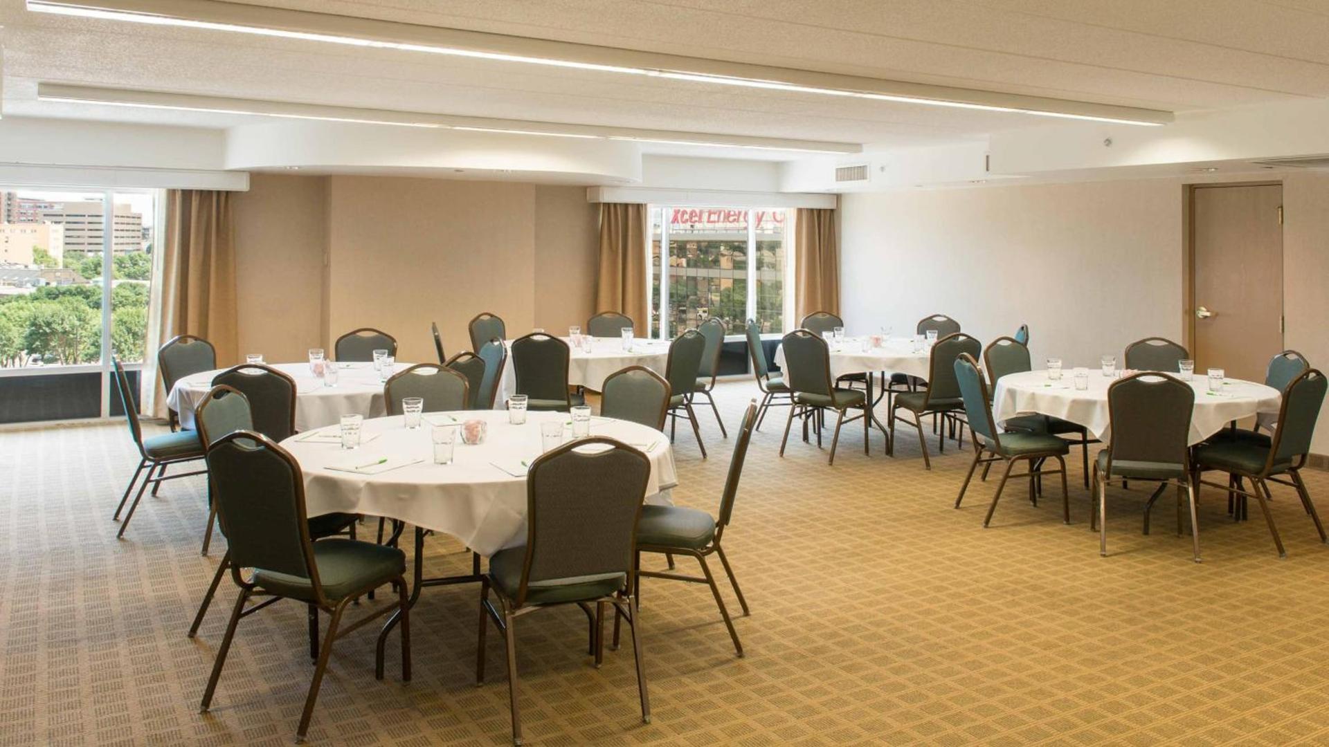 Holiday Inn St. Paul Downtown by IHG photo 30