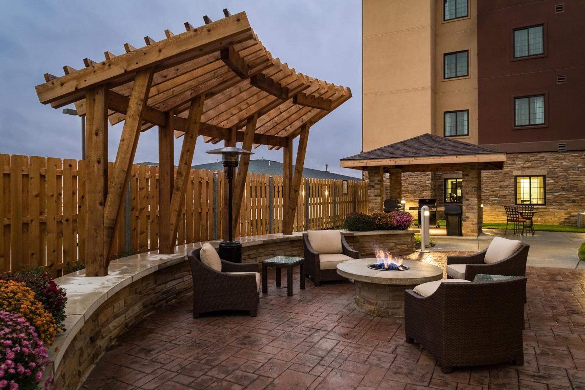 Staybridge Suites Omaha West by IHG photo 6
