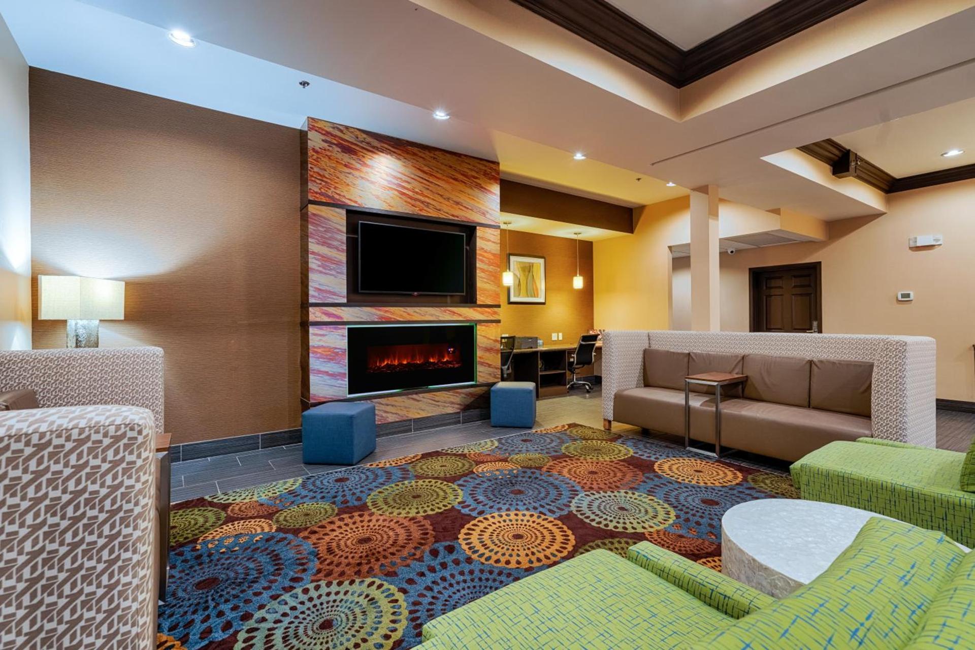Holiday Inn Express St. Paul South - Inver Grove Heights by IHG photo 6