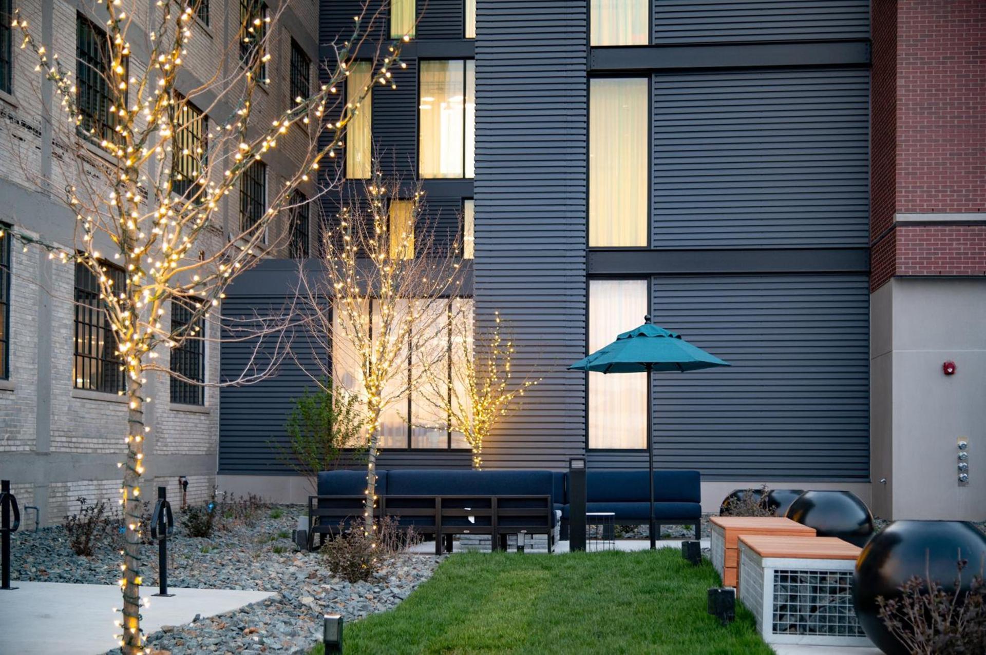 Hotel Indigo - Madison Downtown by IHG photo 60