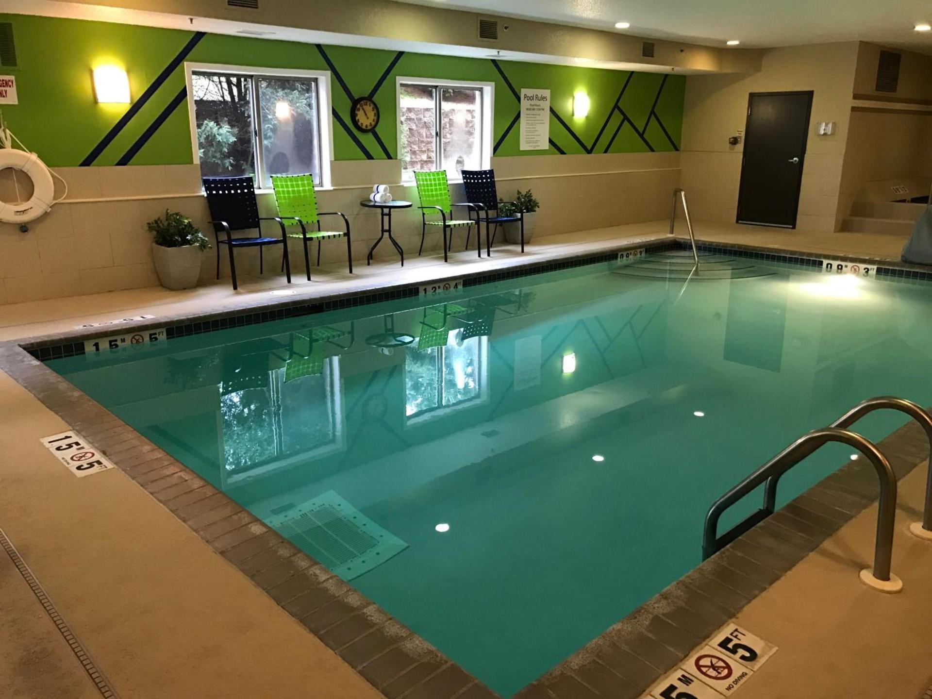 Holiday Inn Express Hotel & Suites St. Paul - Woodbury by IHG photo 41