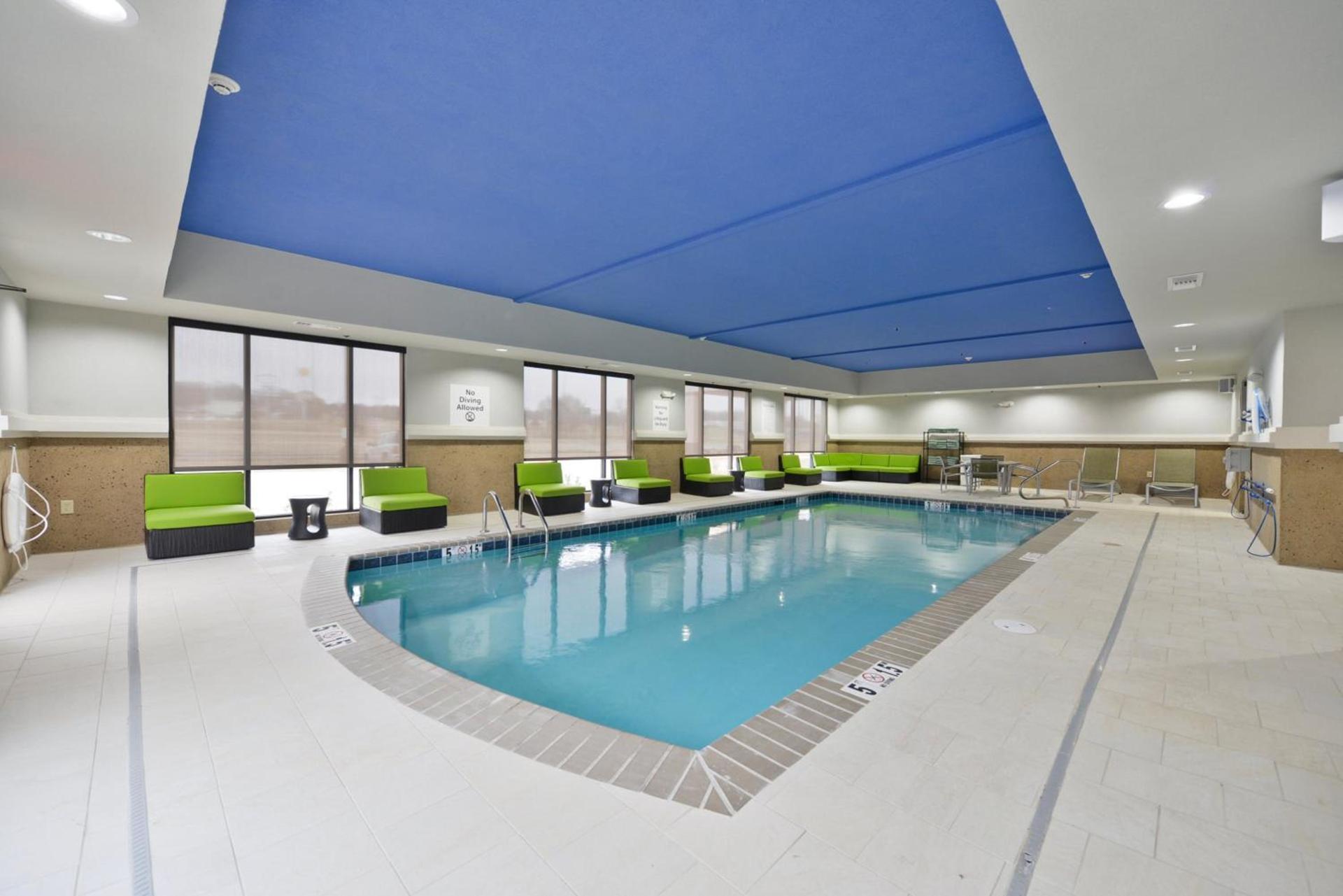 Holiday Inn Express & Suites Forrest City by IHG photo 21