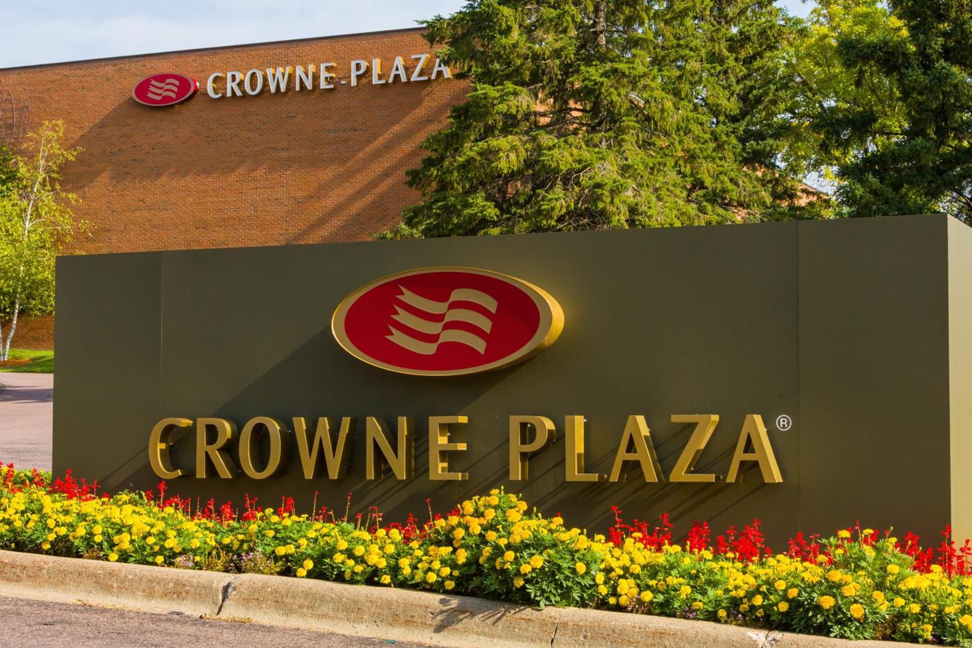 Crowne Plaza Minneapolis West by IHG photo 85
