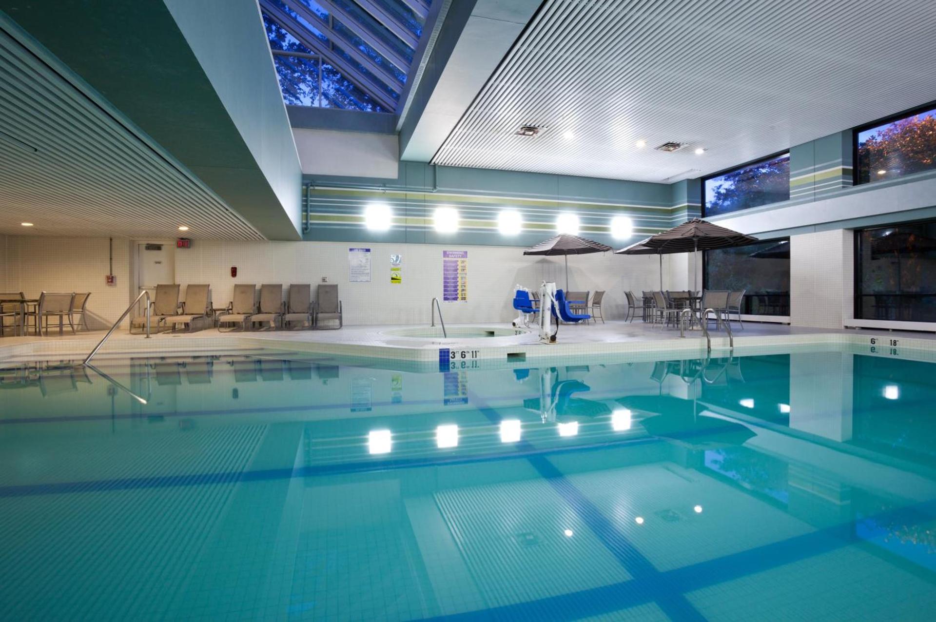 Crowne Plaza Minneapolis West by IHG photo 50