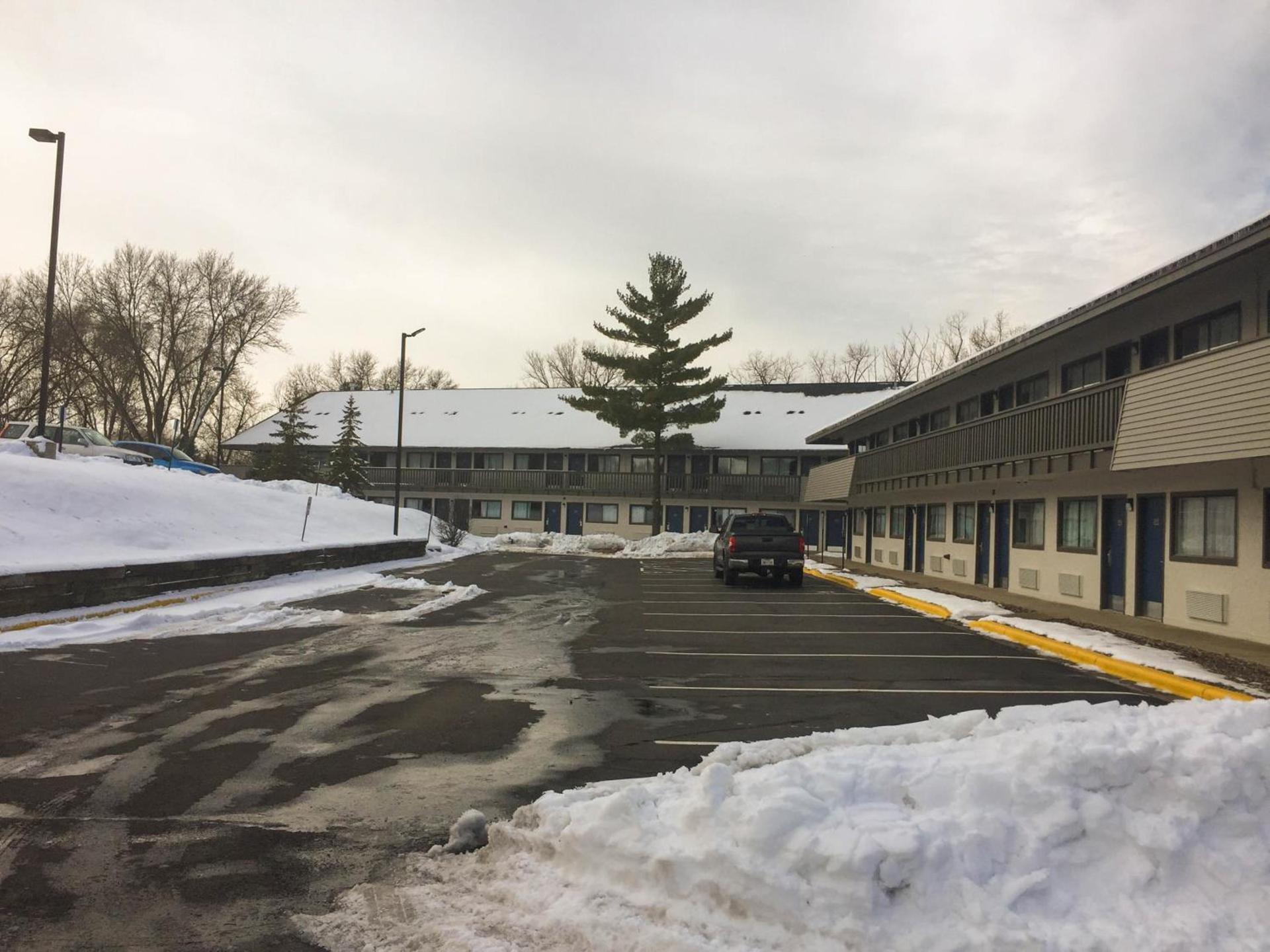 Motel 6-Burnsville, MN photo 11
