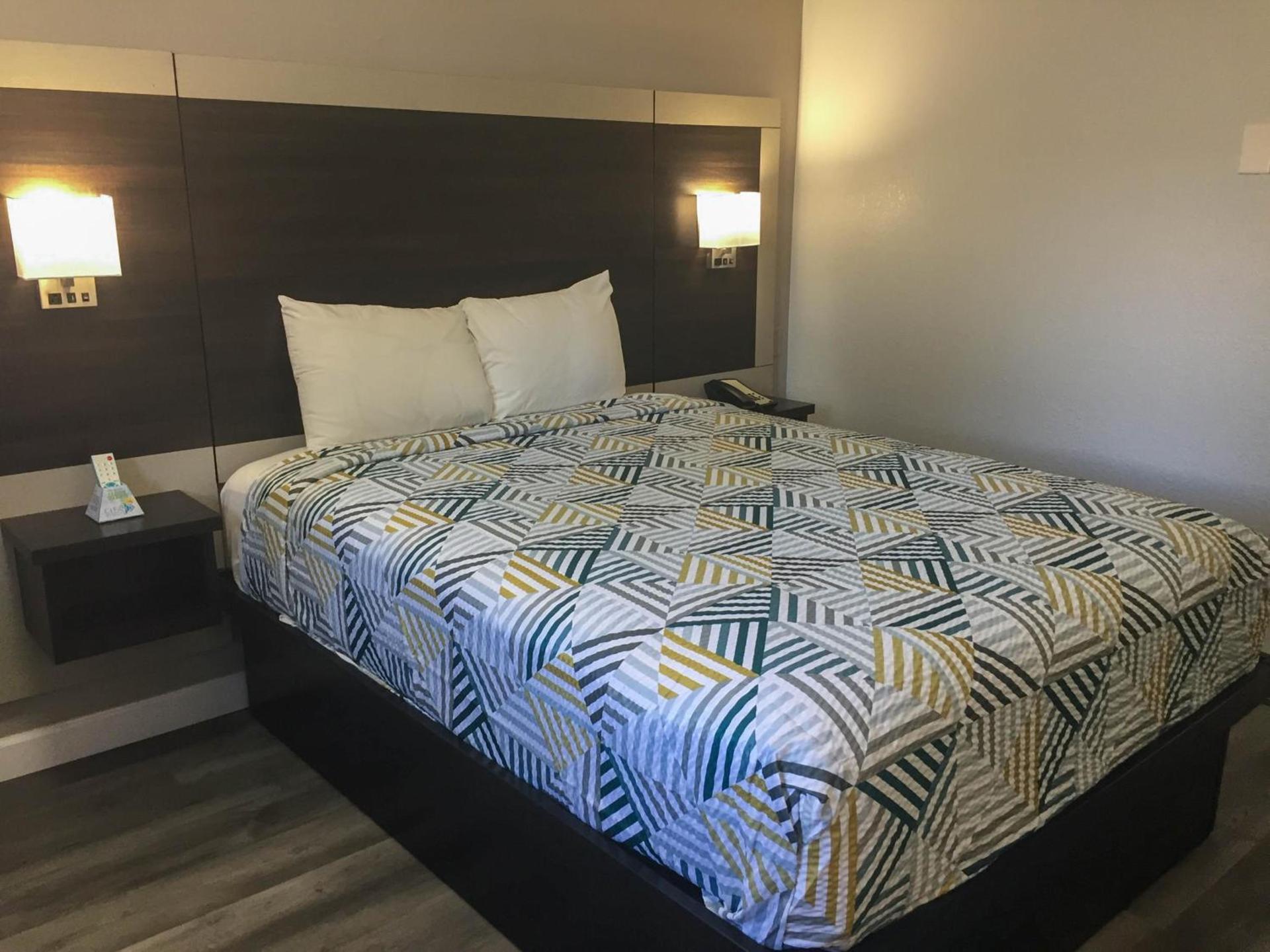 Motel 6-Burnsville, MN photo 15