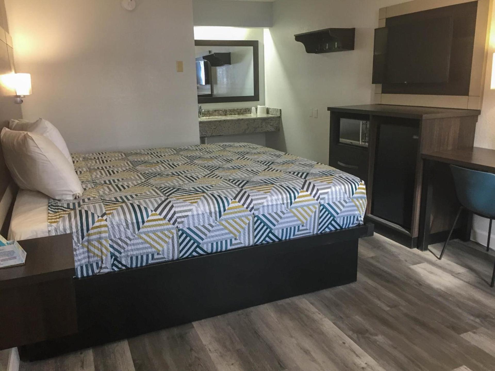 Motel 6-Burnsville, MN photo 18