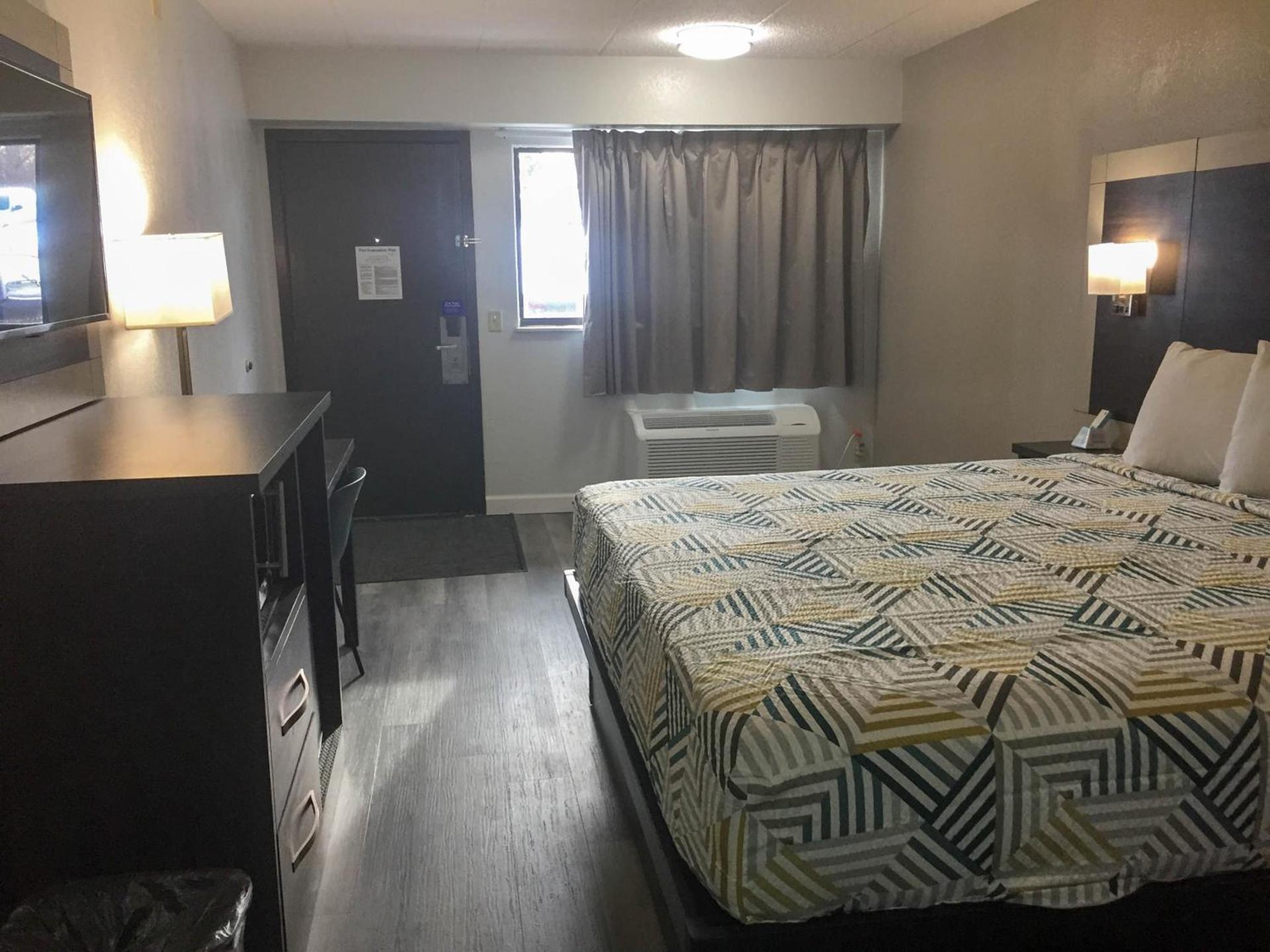 Motel 6-Burnsville, MN photo 20