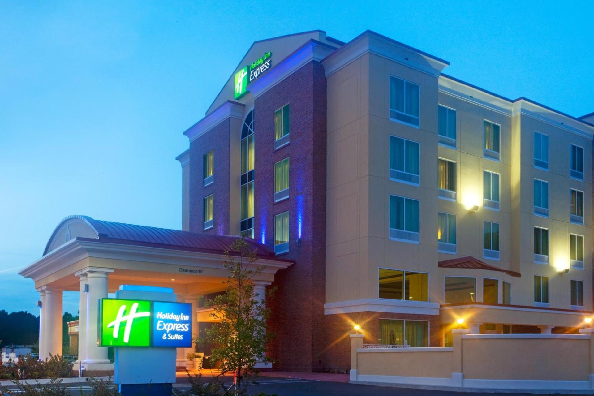 Holiday Inn Express Hotel & Suites Chaffee - Jacksonville West by IHG photo 30