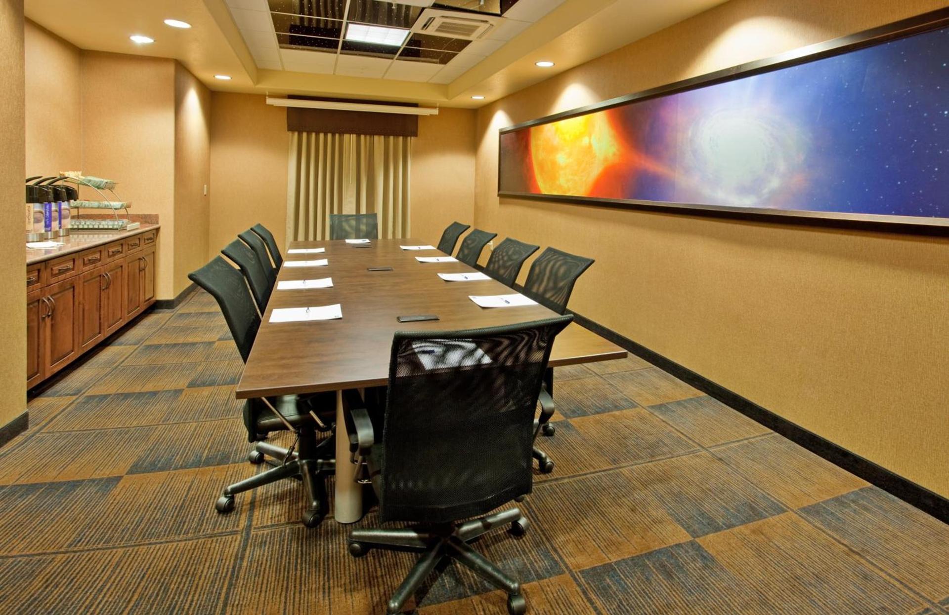 Holiday Inn Express & Suites Las Cruces North photo 40