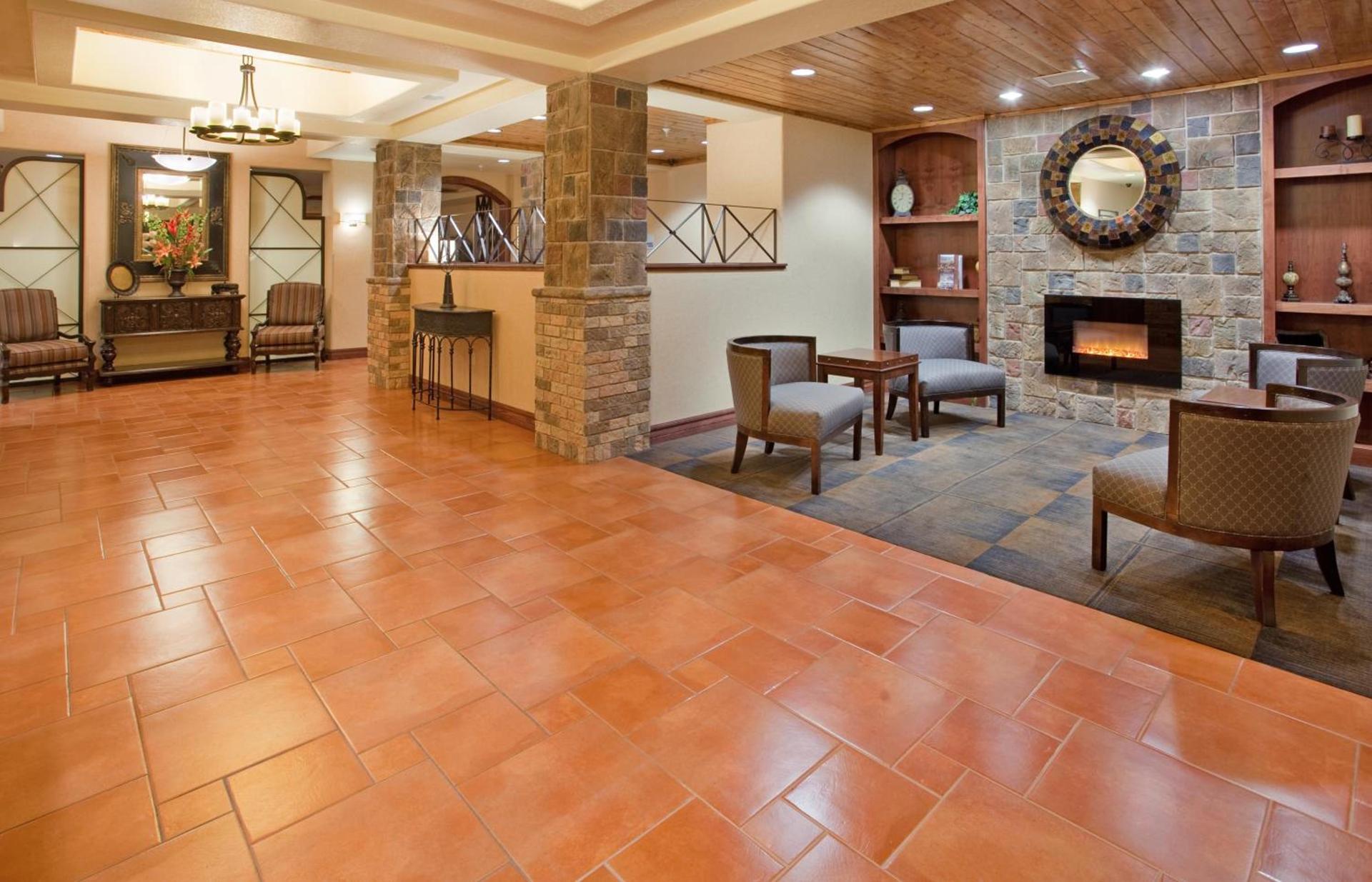 Holiday Inn Express & Suites Las Cruces North photo 31