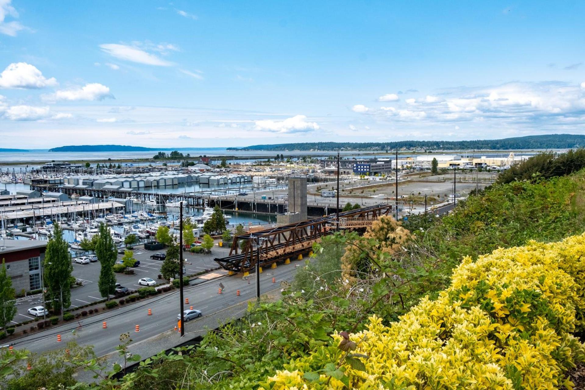 Hotel Indigo Seattle Everett Waterfront Place by IHG photo 16