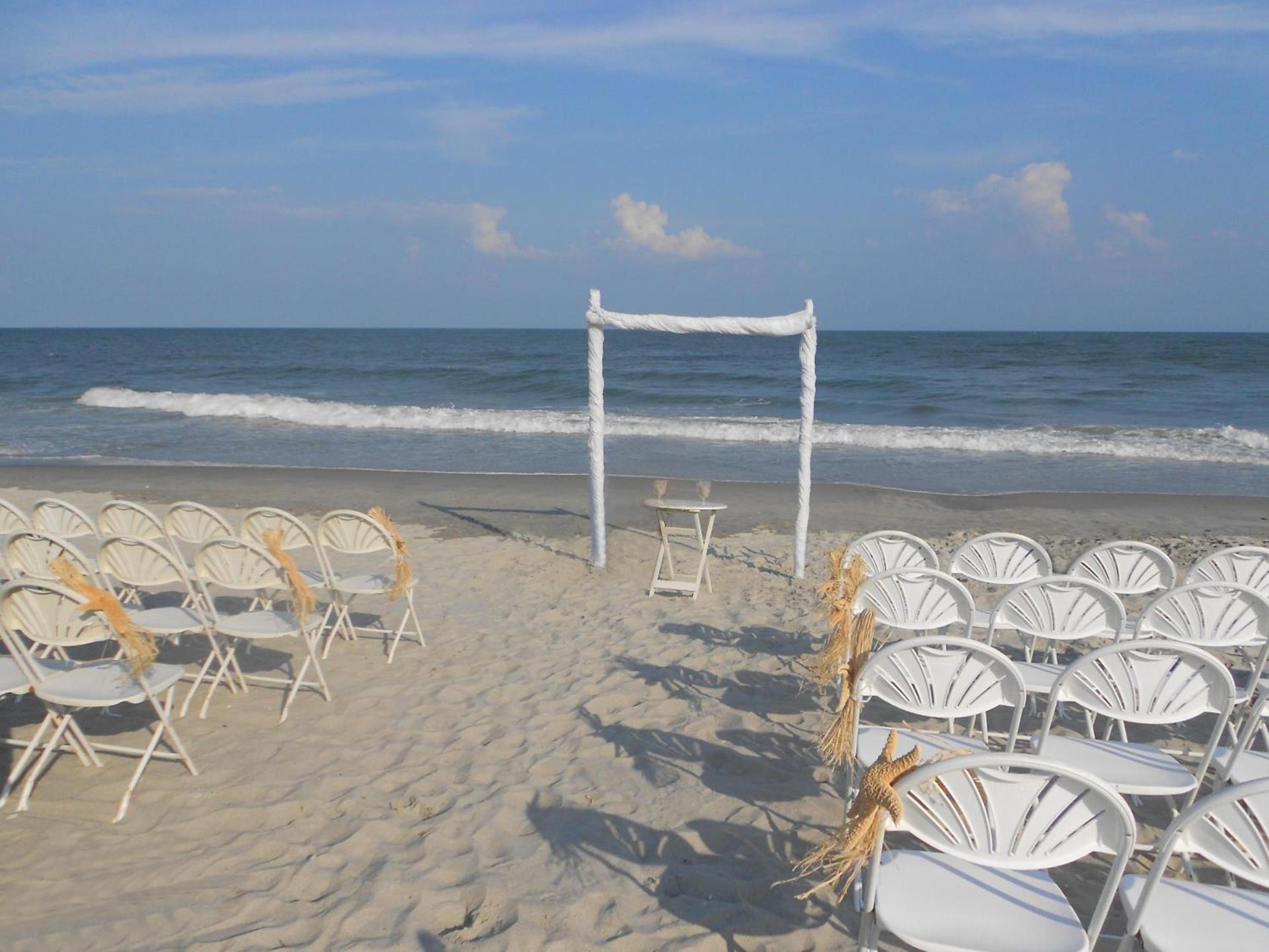 Holiday Inn Resort Oceanfront at Surfside Beach by IHG photo 36