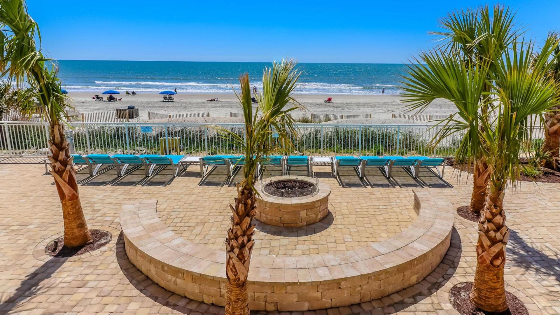 Holiday Inn Resort Oceanfront at Surfside Beach by IHG photo 23