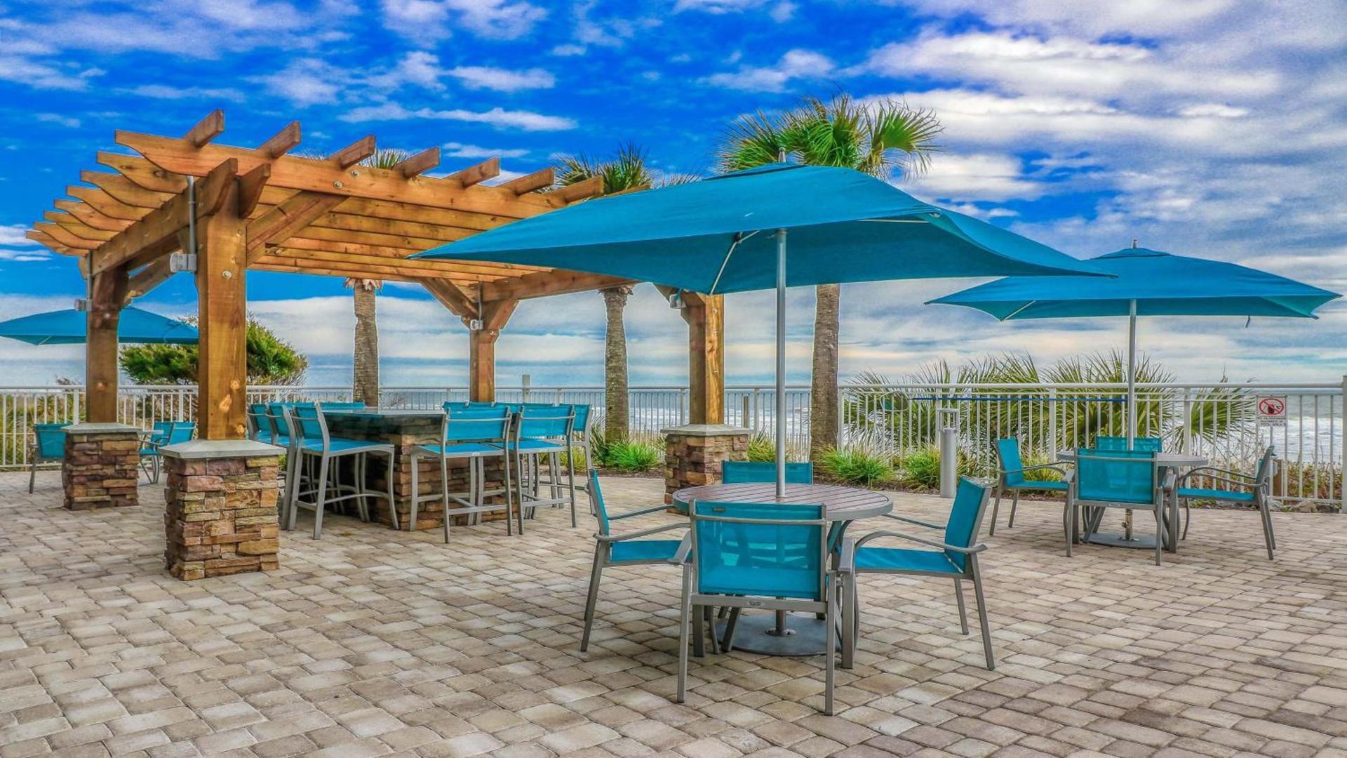 Holiday Inn Resort Oceanfront at Surfside Beach by IHG photo 53