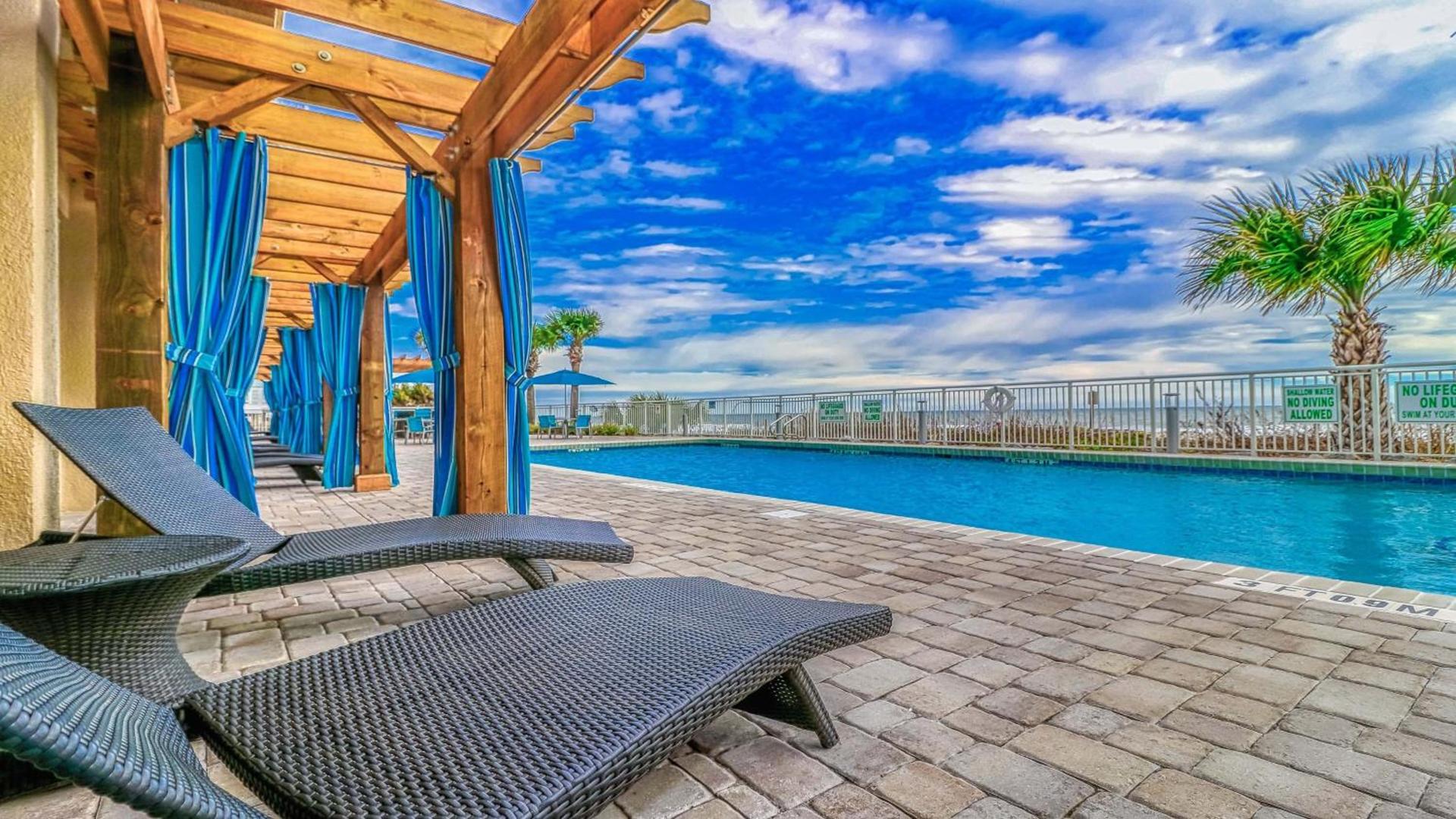 Holiday Inn Resort Oceanfront at Surfside Beach by IHG photo 55