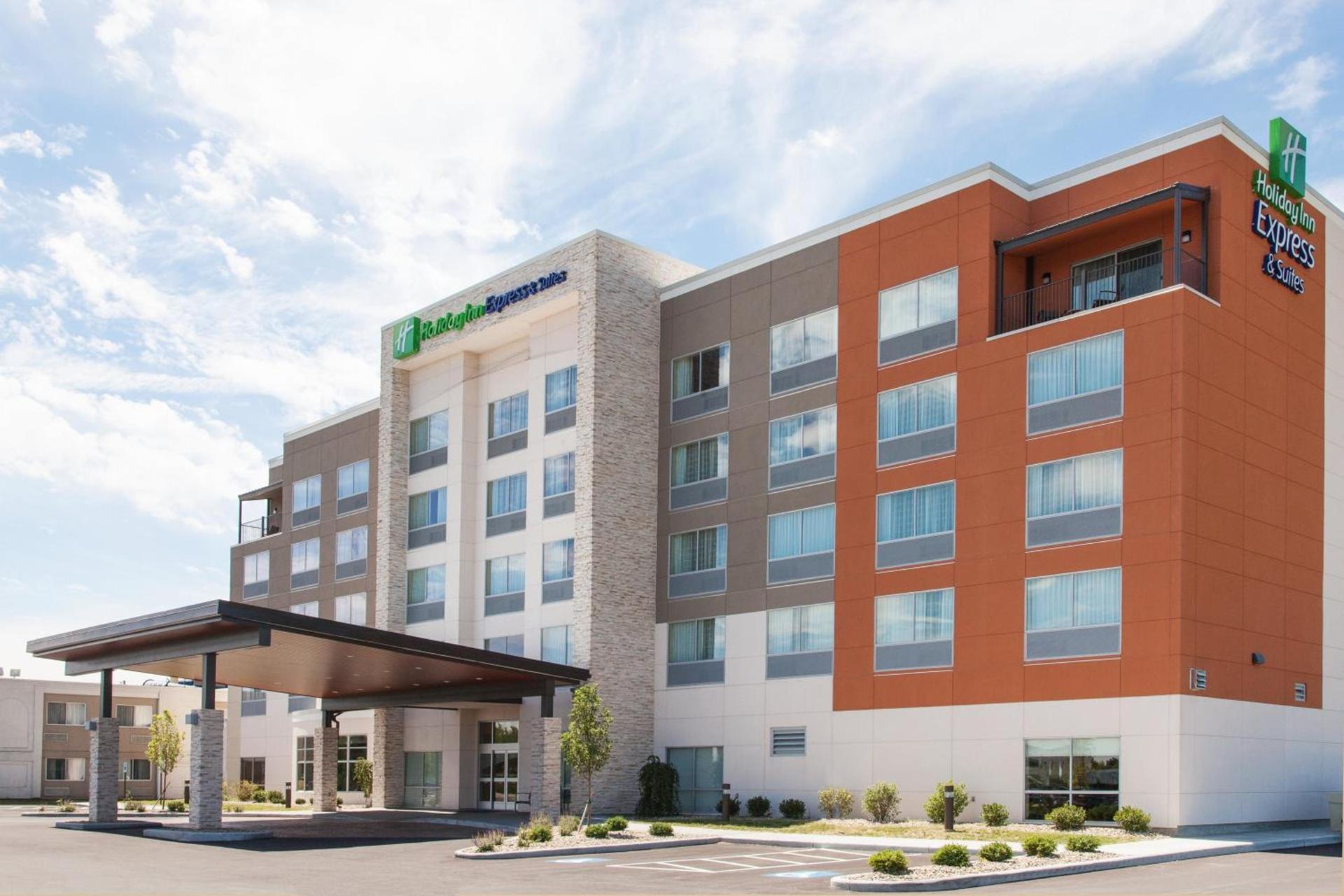 Holiday Inn Express & Suites Sandusky by IHG photo 23