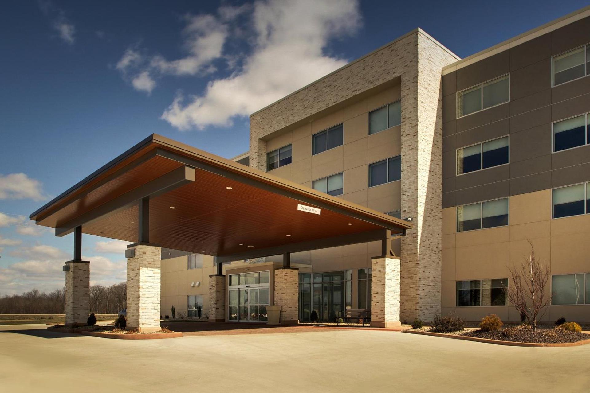 Holiday Inn Express & Suites - Mount Vernon by IHG photo 38