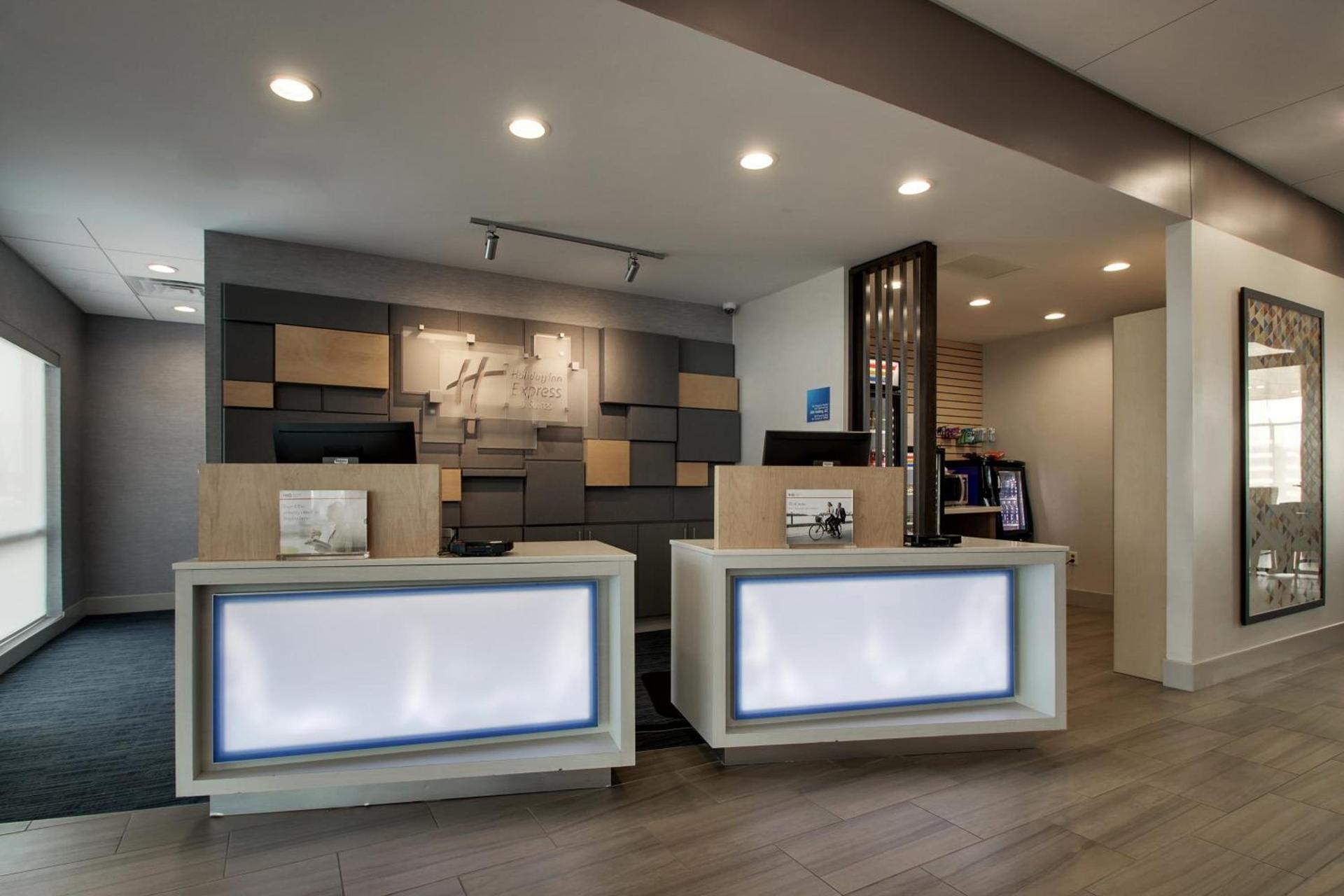 Holiday Inn Express & Suites - Mount Vernon by IHG photo 13