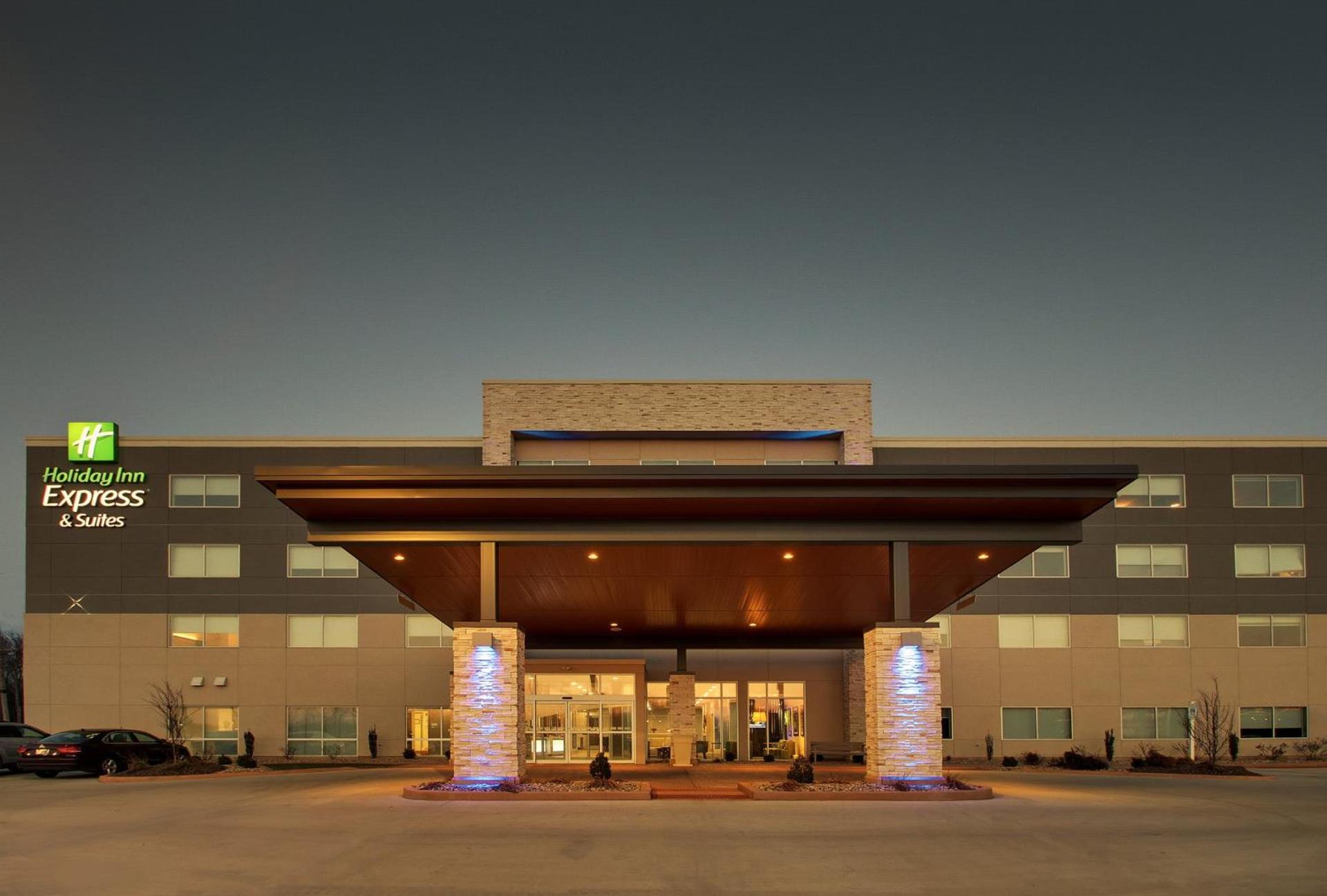 Holiday Inn Express & Suites - Mount Vernon by IHG photo 31