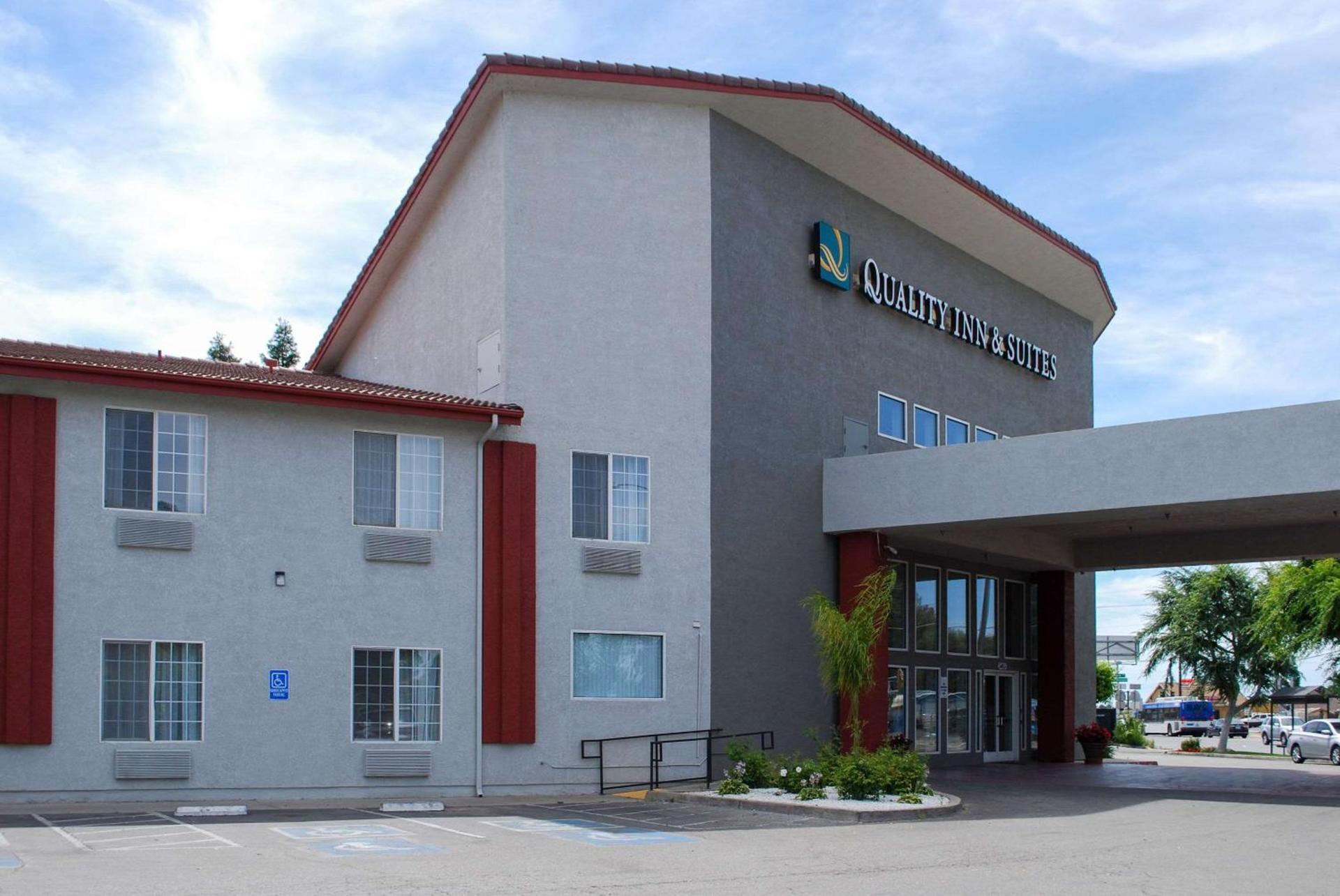 Quality Inn & Suites Fresno Northwest — hotel in Fresno