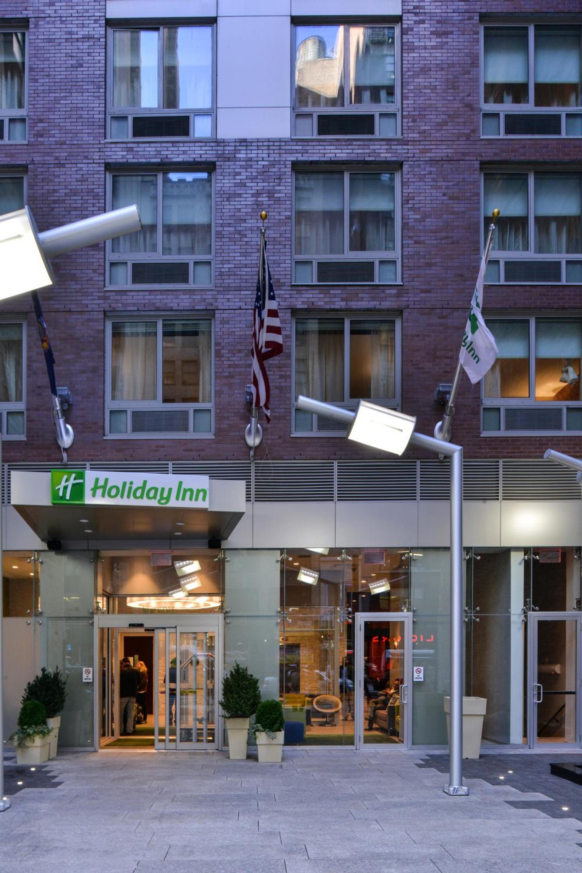 Holiday Inn New York City - Times Square by IHG photo 9