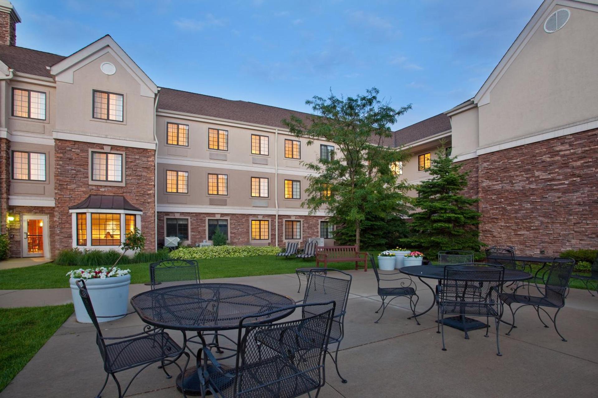 Staybridge Suites Lincolnshire by IHG photo 43