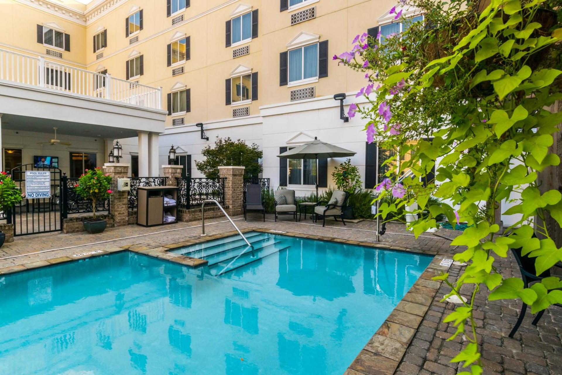 Candlewood Suites Mobile-Downtown by IHG photo 10