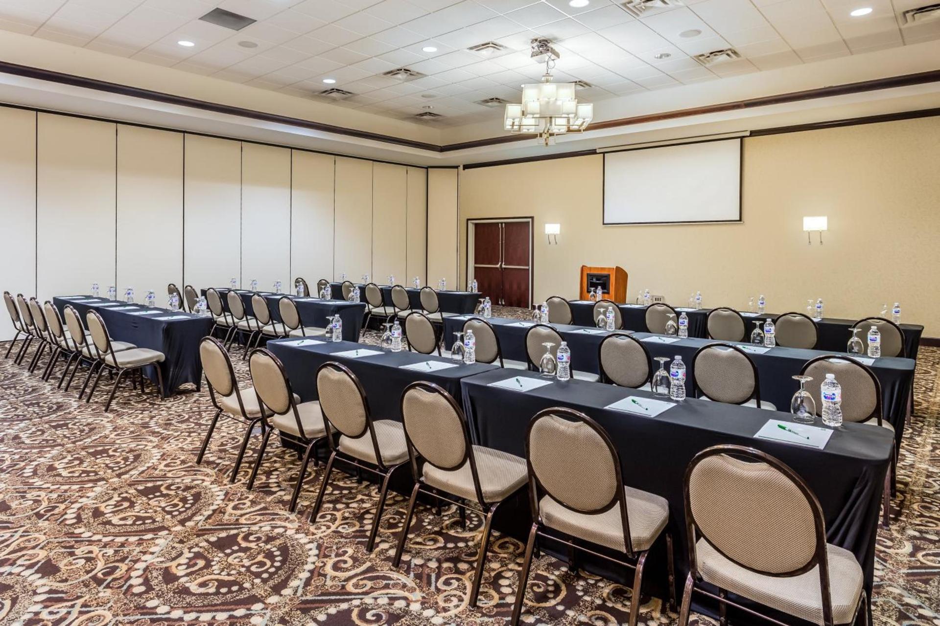 Hotel Gurnee photo 40