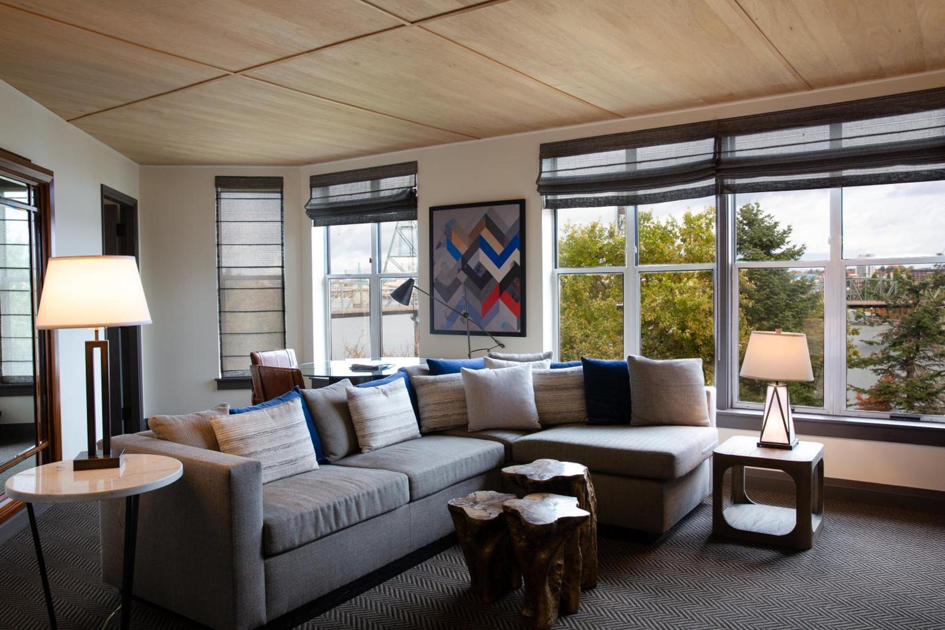 Kimpton Riverplace Hotel by IHG photo 39