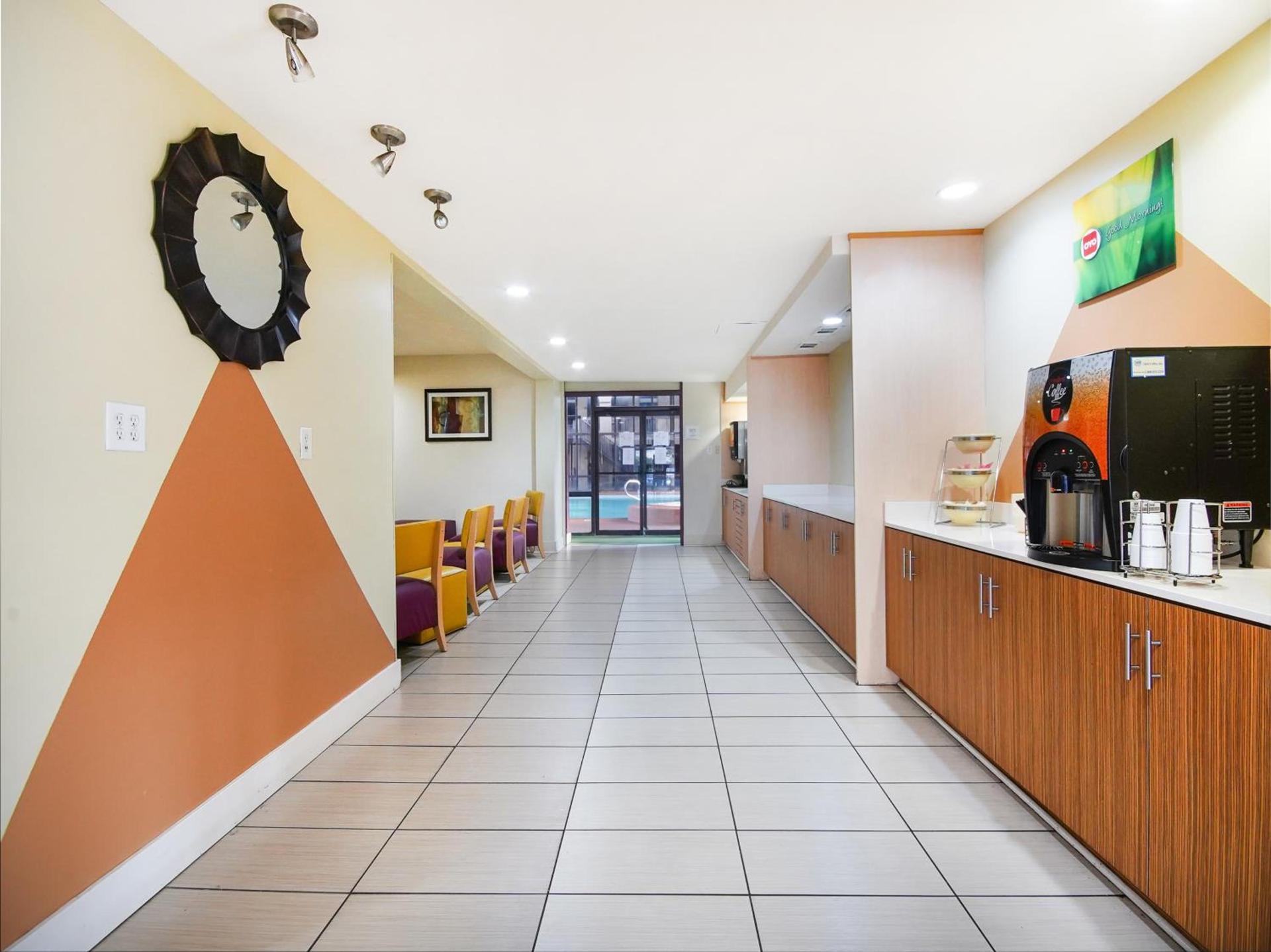 Baymont by Wyndham Williamsburg photo 1