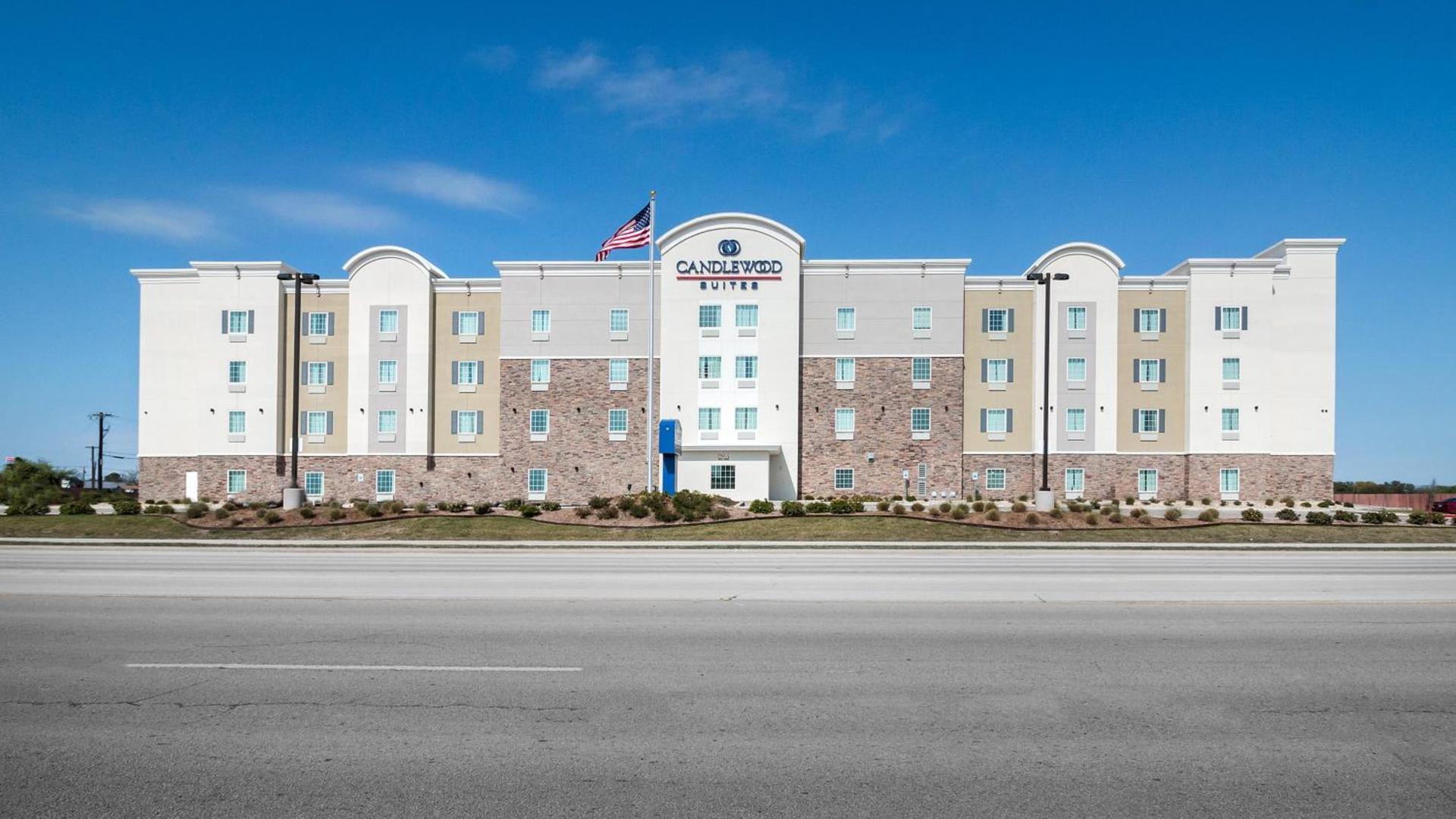 Candlewood Suites Waco by IHG photo 85
