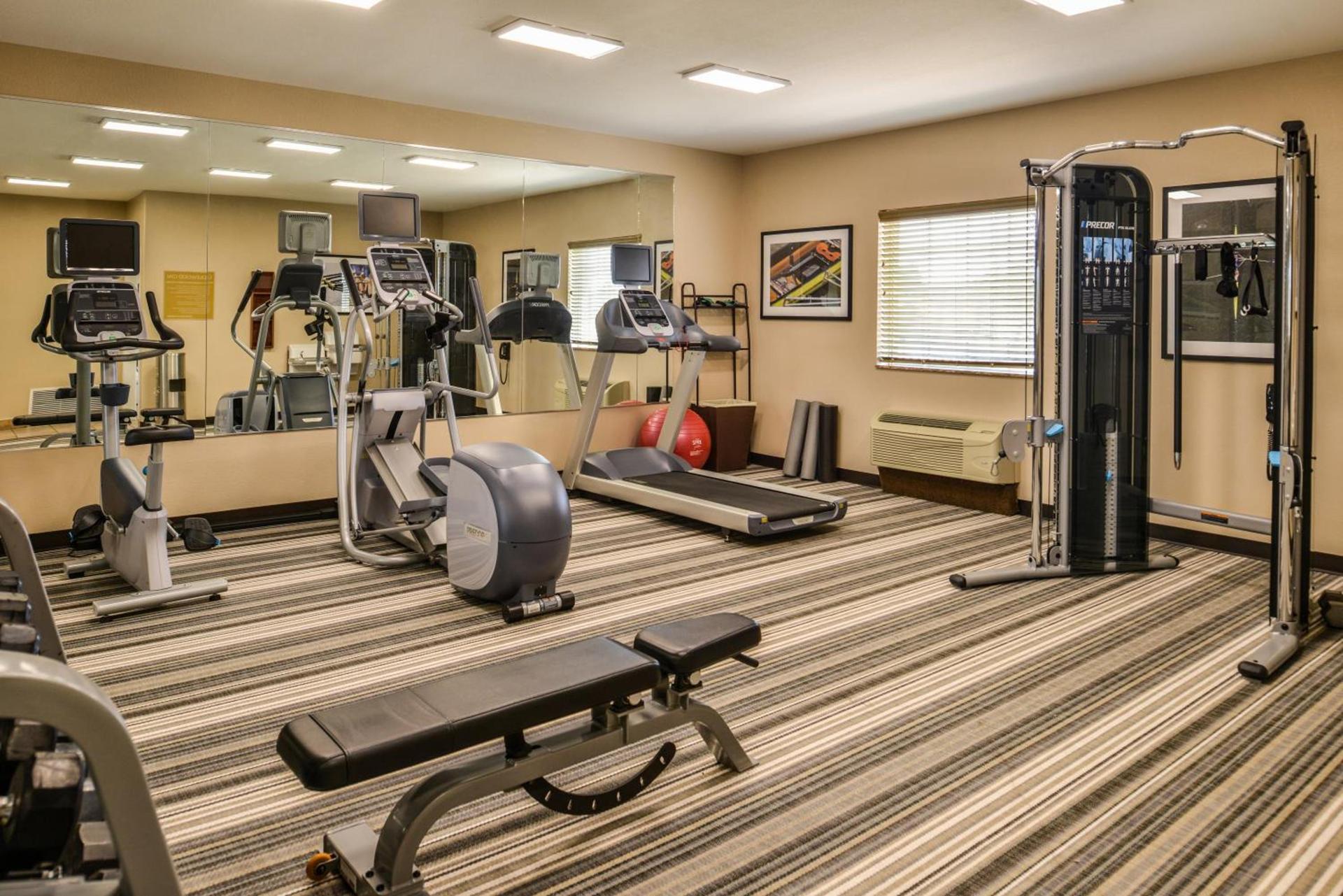 Candlewood Suites Abilene, an IHG Hotel photo 7