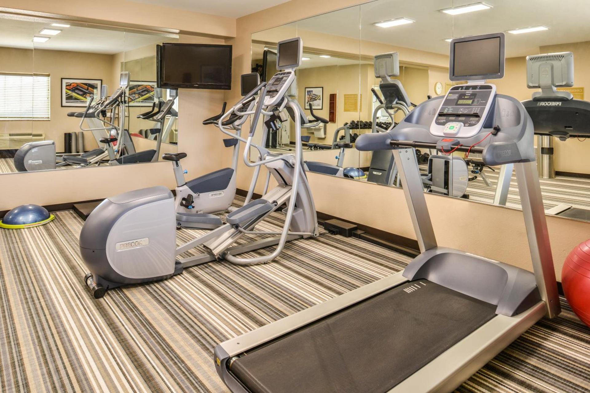 Candlewood Suites Abilene, an IHG Hotel photo 6