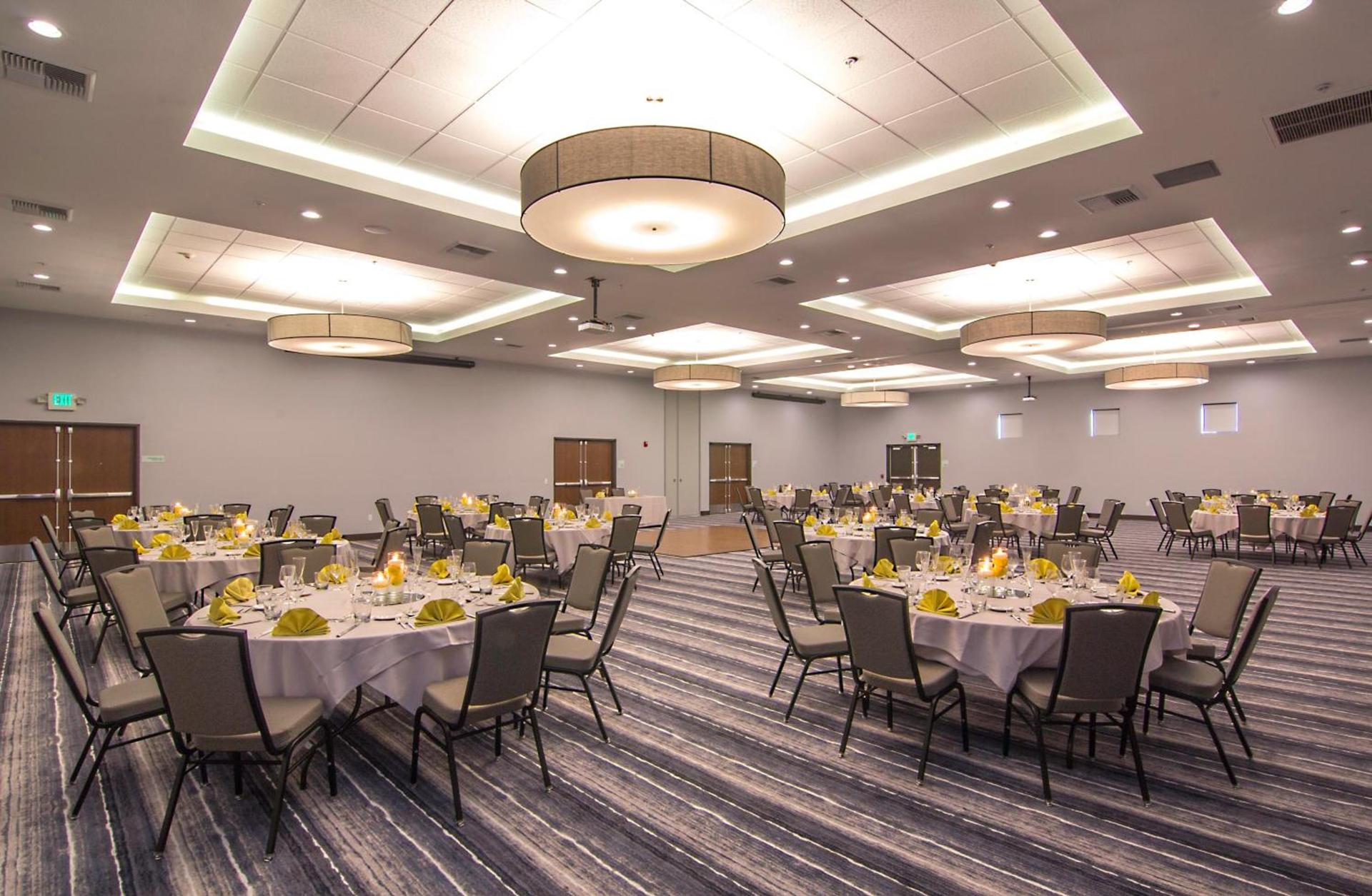 Holiday Inn Carlsbad/San Diego by IHG photo 52