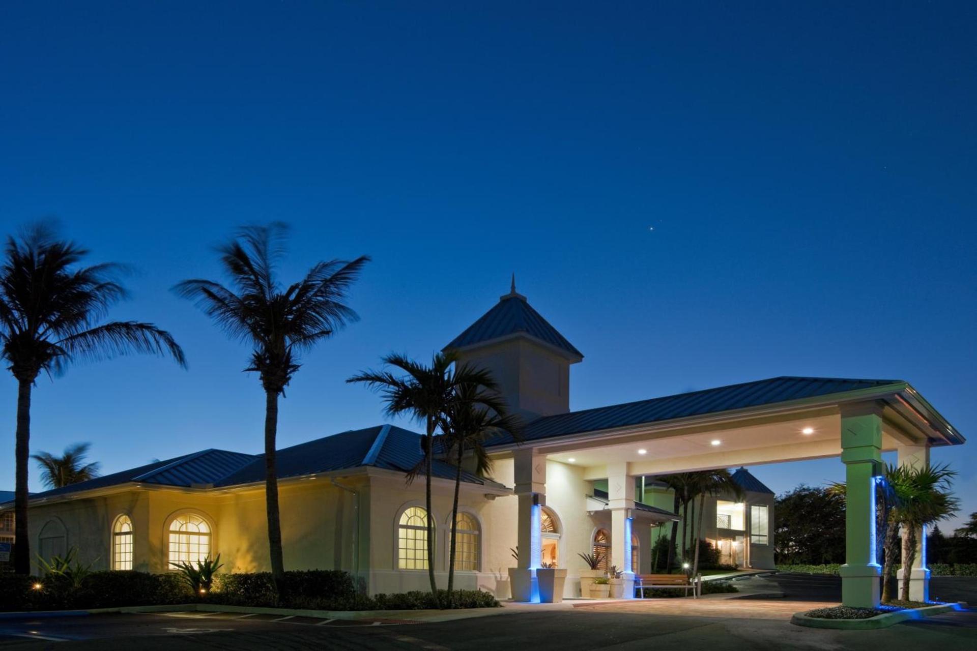 Holiday Inn Express- North Palm Beach and IHG Hotel photo 12