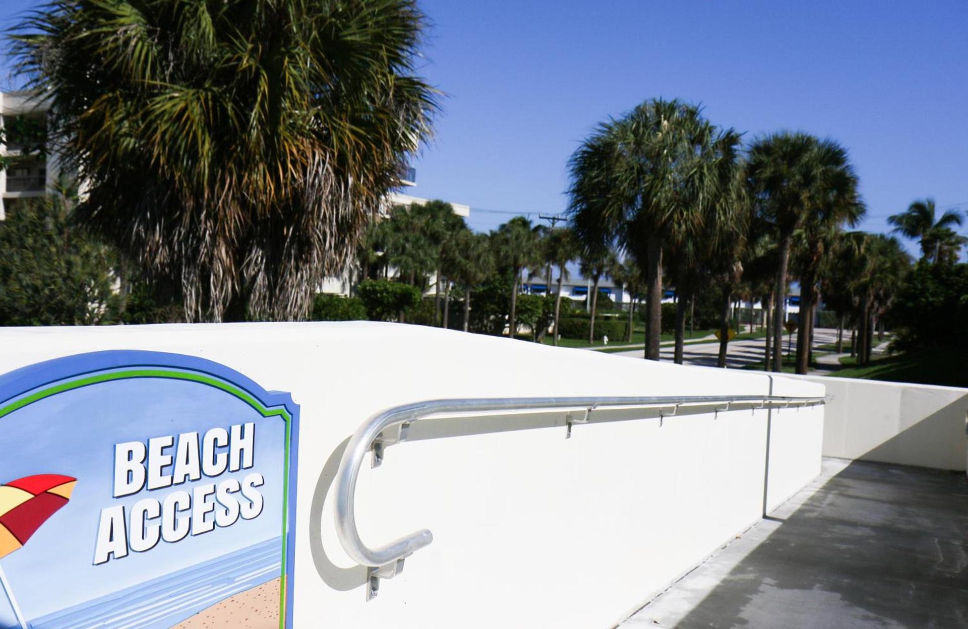 Holiday Inn Express- North Palm Beach and IHG Hotel photo 11