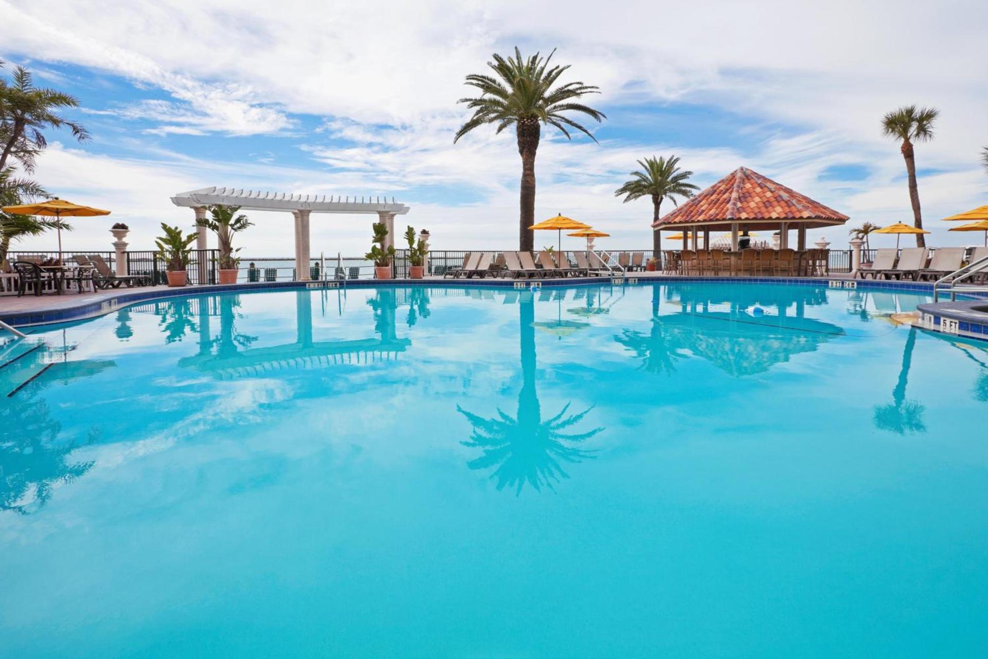 Holiday Inn & Suites Clearwater Beach by IHG photo 27