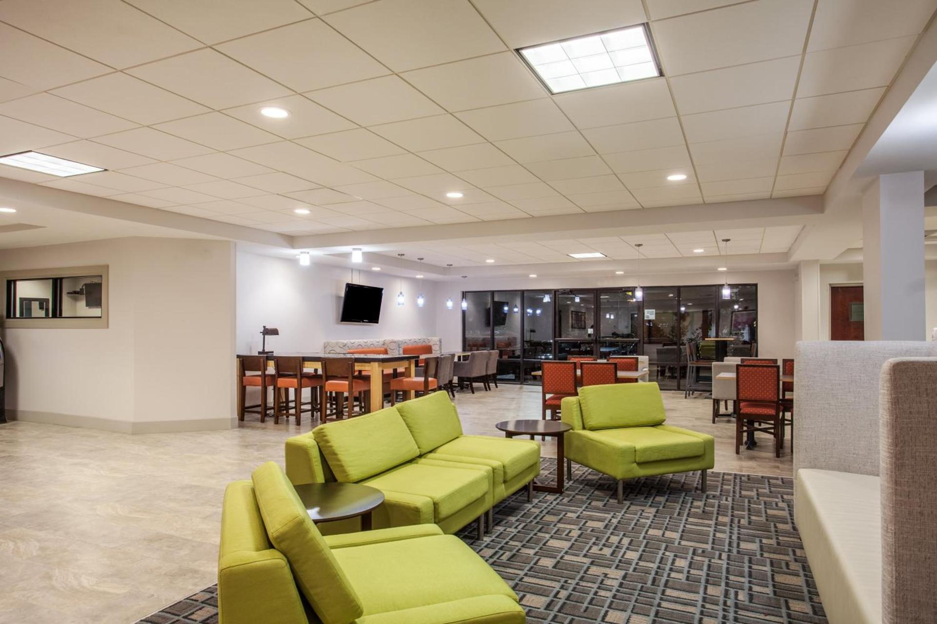 Holiday Inn Express & Suites Augusta West - Ft Gordon Area by IHG photo 14