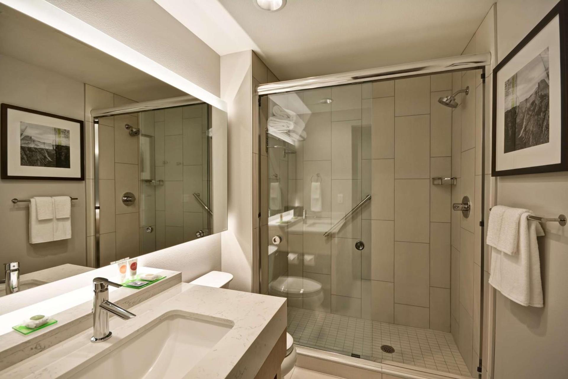Hyatt Place Fresno photo 16
