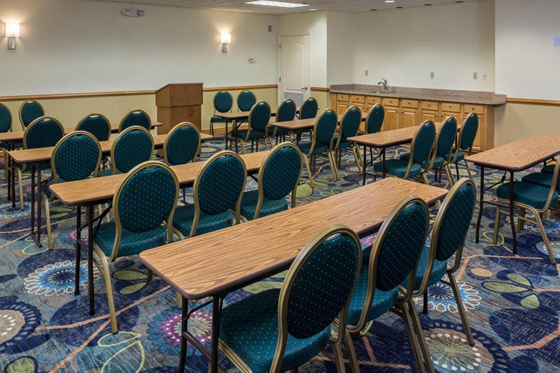Holiday Inn Express - Clermont by IHG photo 16