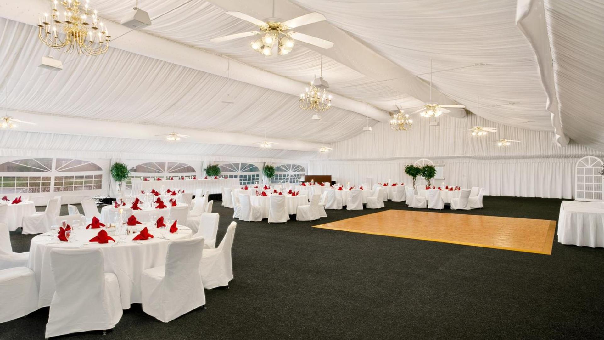 Crowne Plaza Columbus North - Worthington by IHG photo 17
