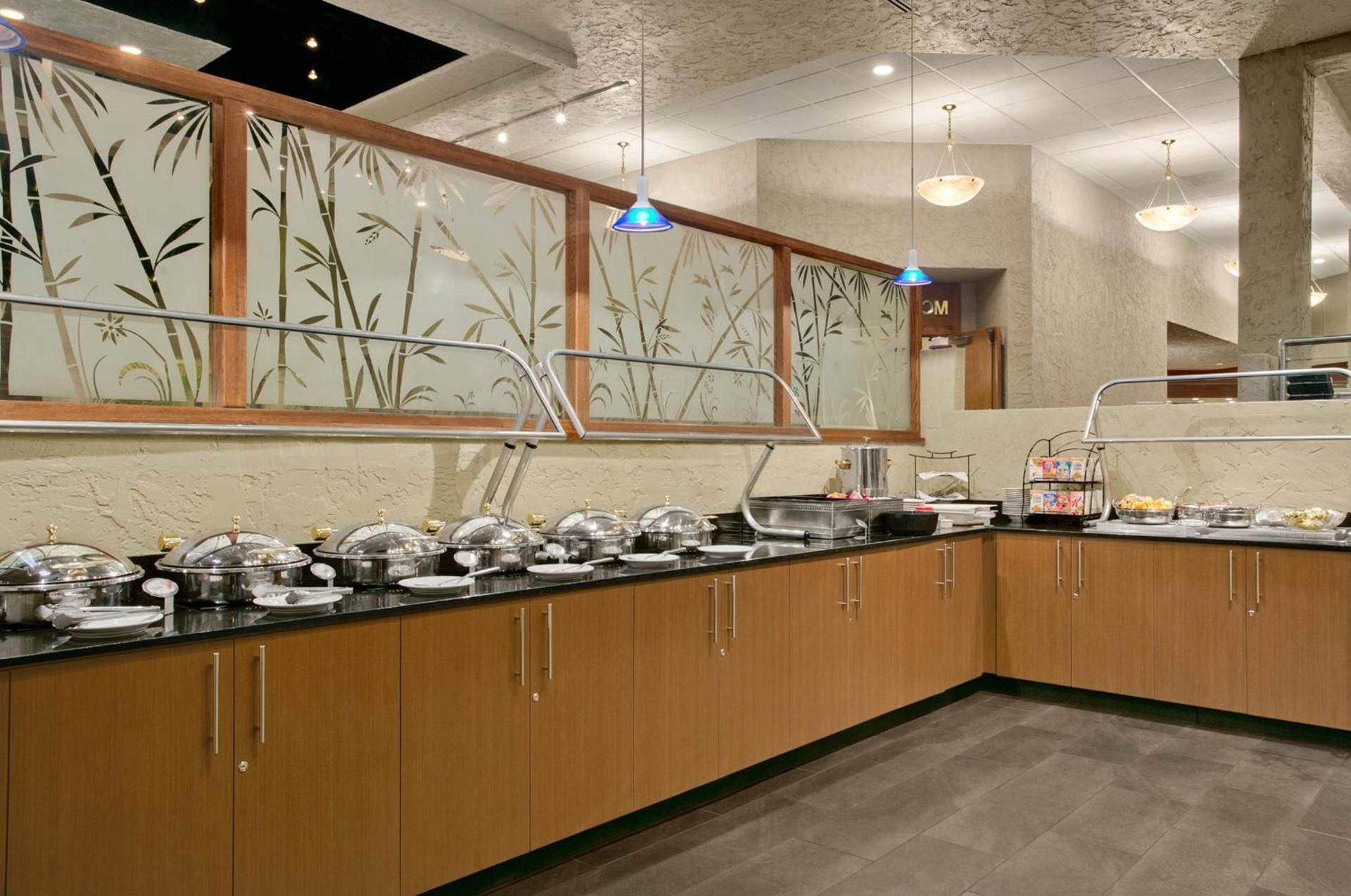 Crowne Plaza Columbus North - Worthington by IHG photo 41