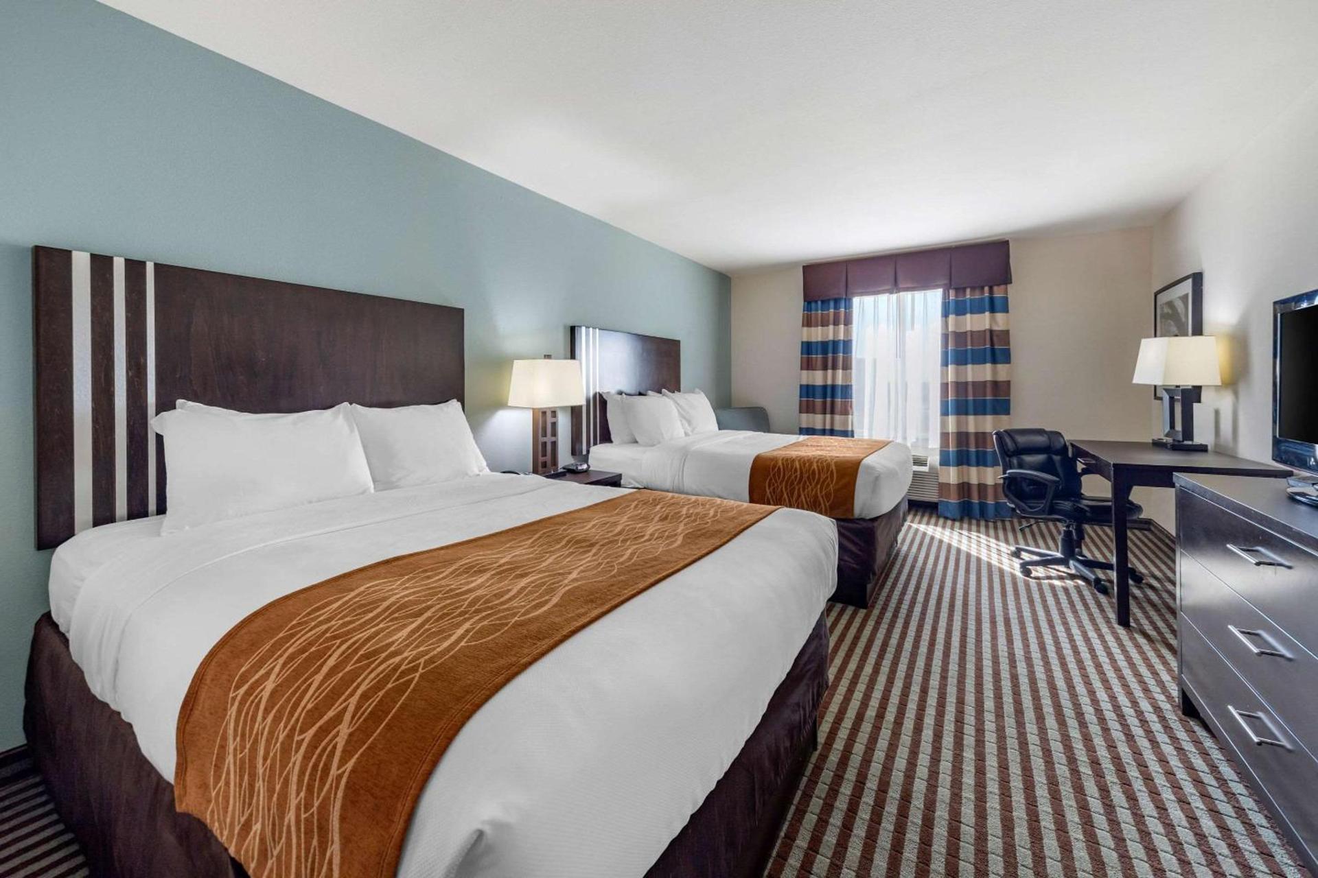 Comfort Inn & Suites Perry I-35 photo 15